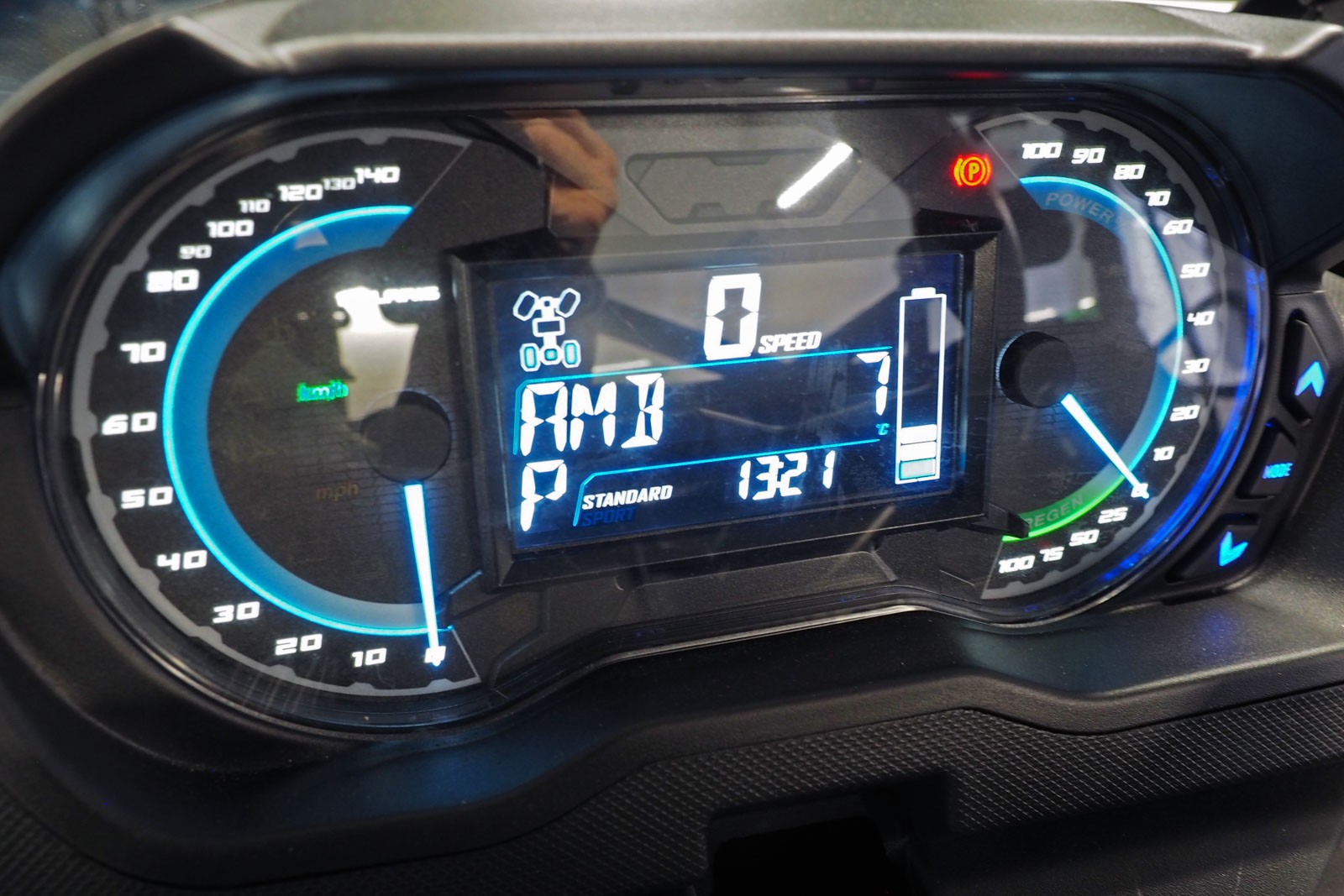POLARIS Ranger XP Kinetic Premium-image-13