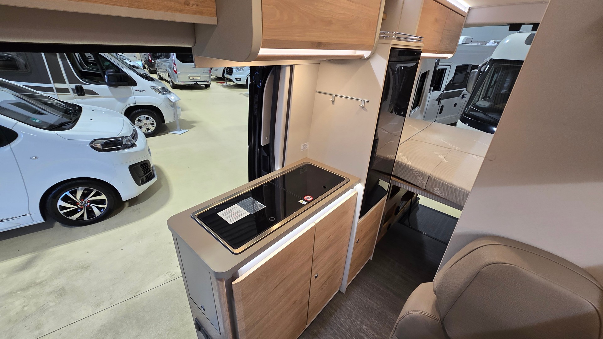 DETHLEFFS Globetrail C 590, Ford 2.0EcoBlue 170PS- Automat-image-13