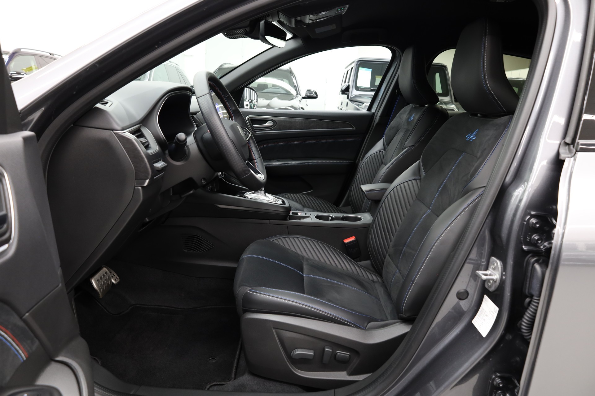 RENAULT Arkana 1.6 E-Tech esprit Alpine-image-12