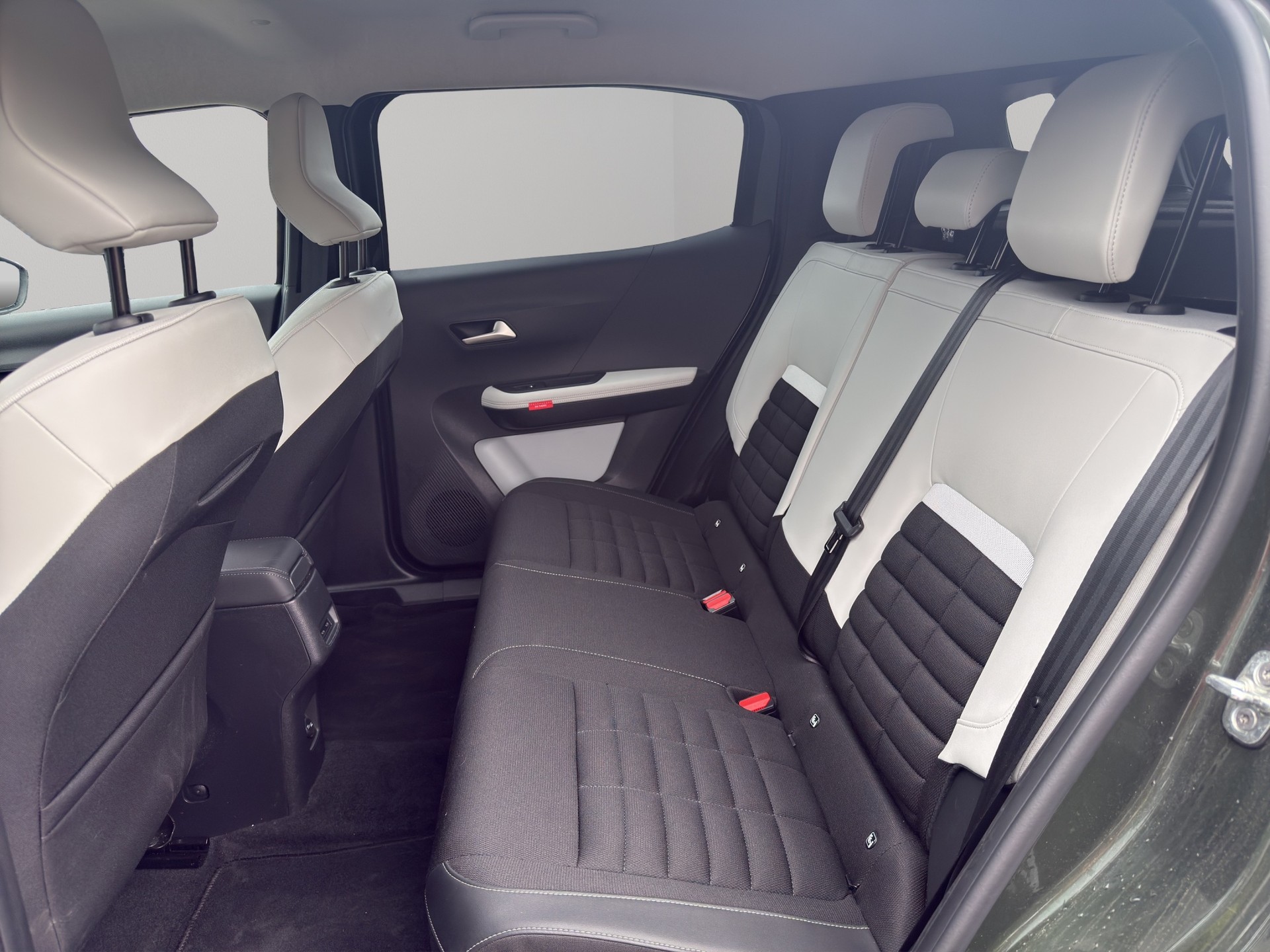 CITROEN e-C3 Aircross 44kWh Max-image-15