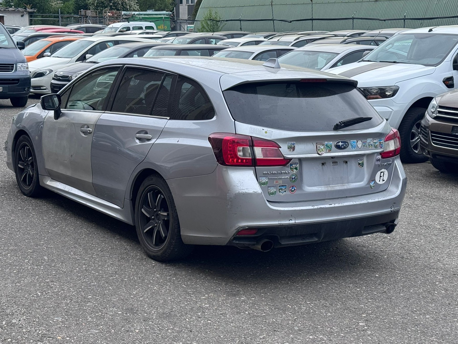 SUBARU Levorg 1.6DIT Luxury S AWD Lineartronic-image-3