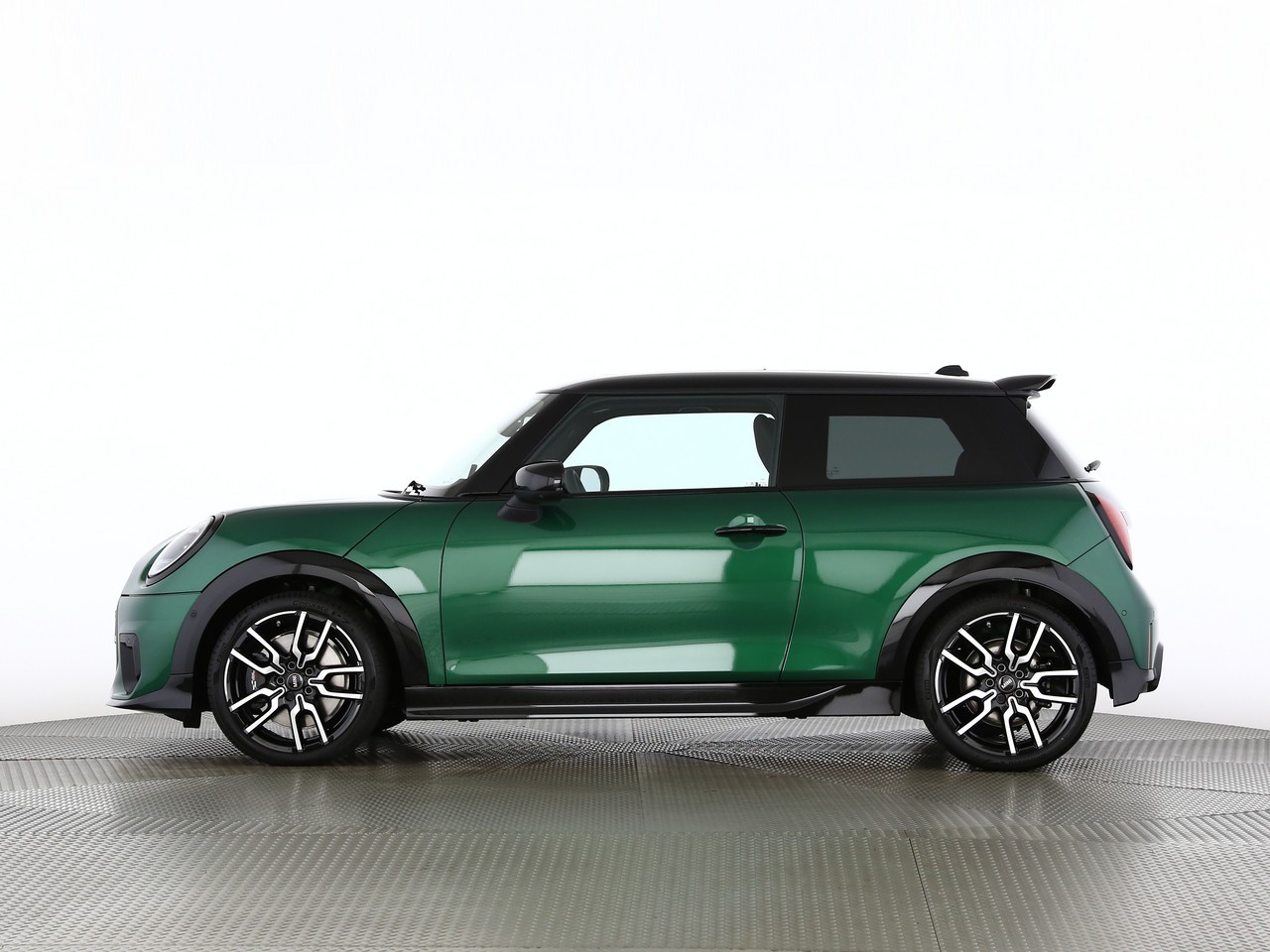 MINI Cooper S DKG-showroom-element-2