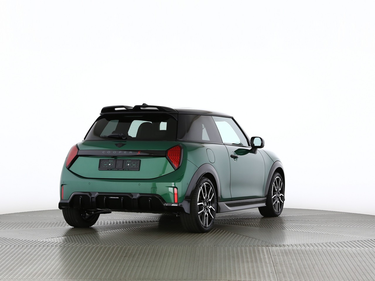 MINI Cooper S DKG-showroom-element-1