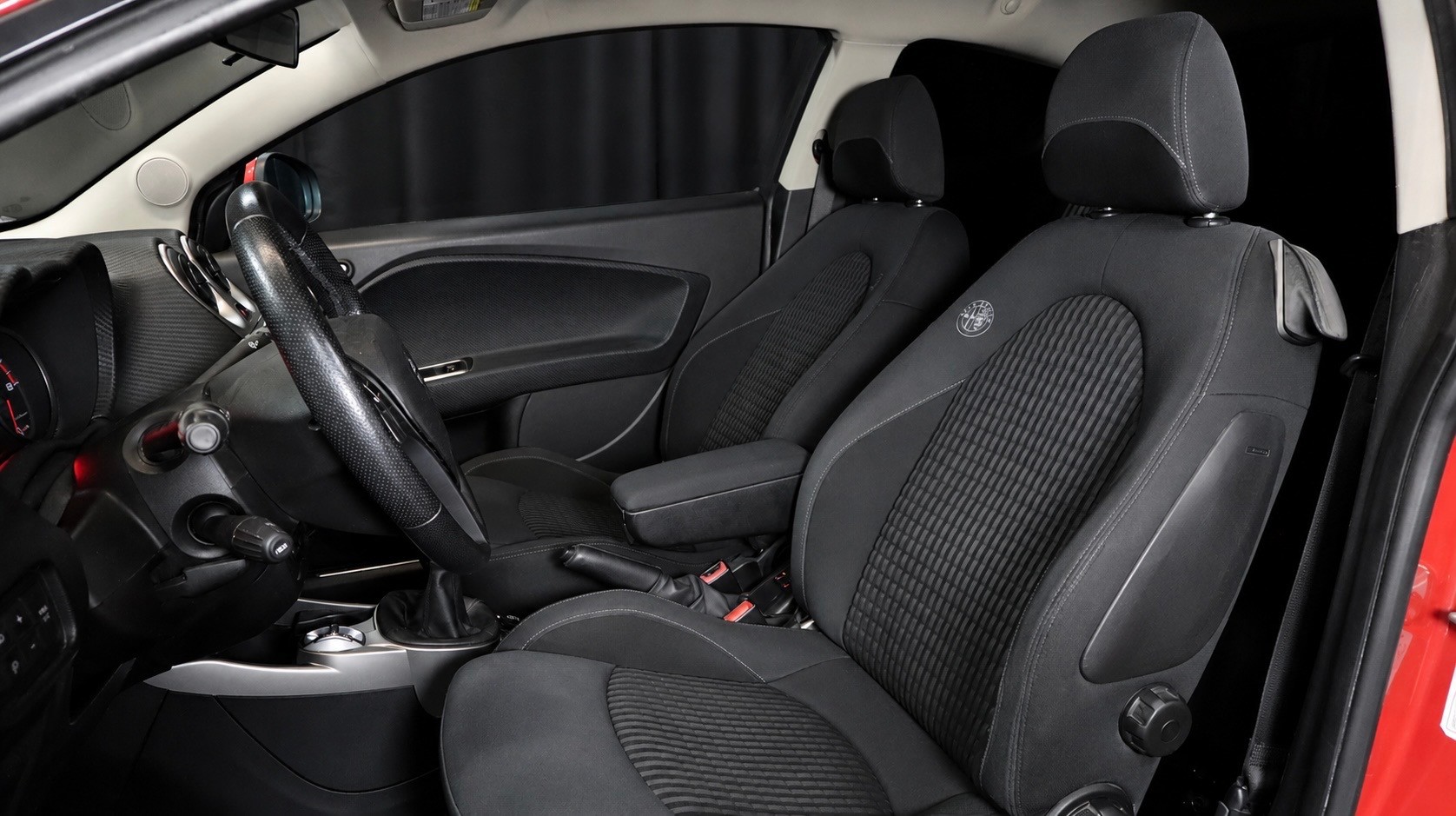 ALFA ROMEO MiTo 1.4 TB Distinctive-showroom-element-3