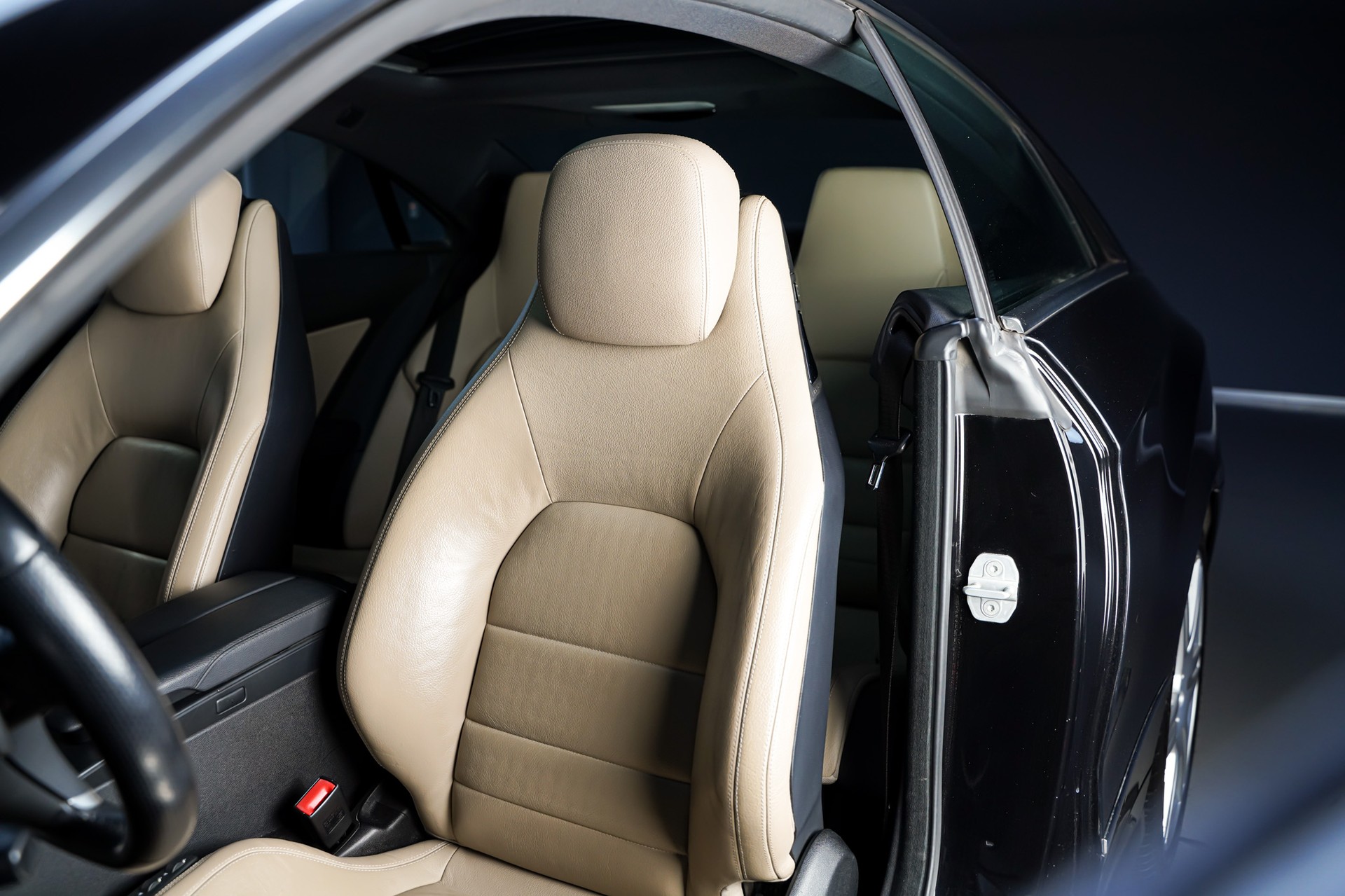 MERCEDES-BENZ E 350 CDI BlueEfficiency 7G-Tronic-image-11