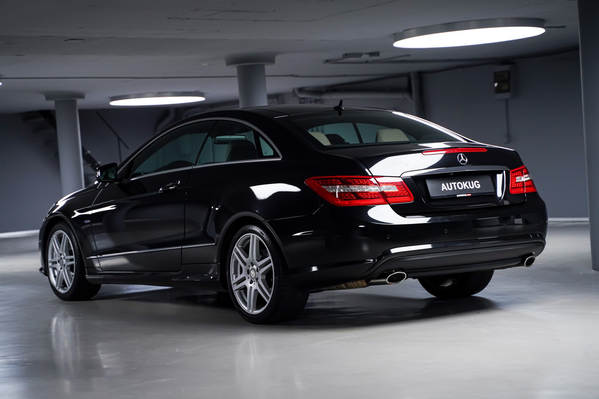 MERCEDES-BENZ E 350 CDI BlueEfficiency 7G-Tronic-image-6