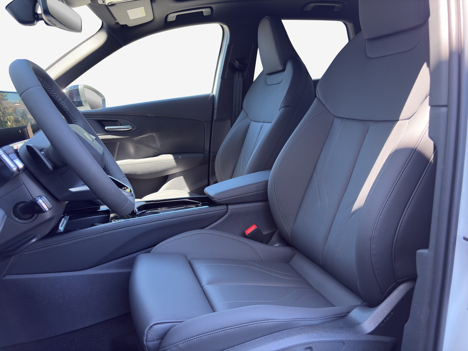 AUDI Q3 SUV TFSI quattro 195 kW S tronic-image-7