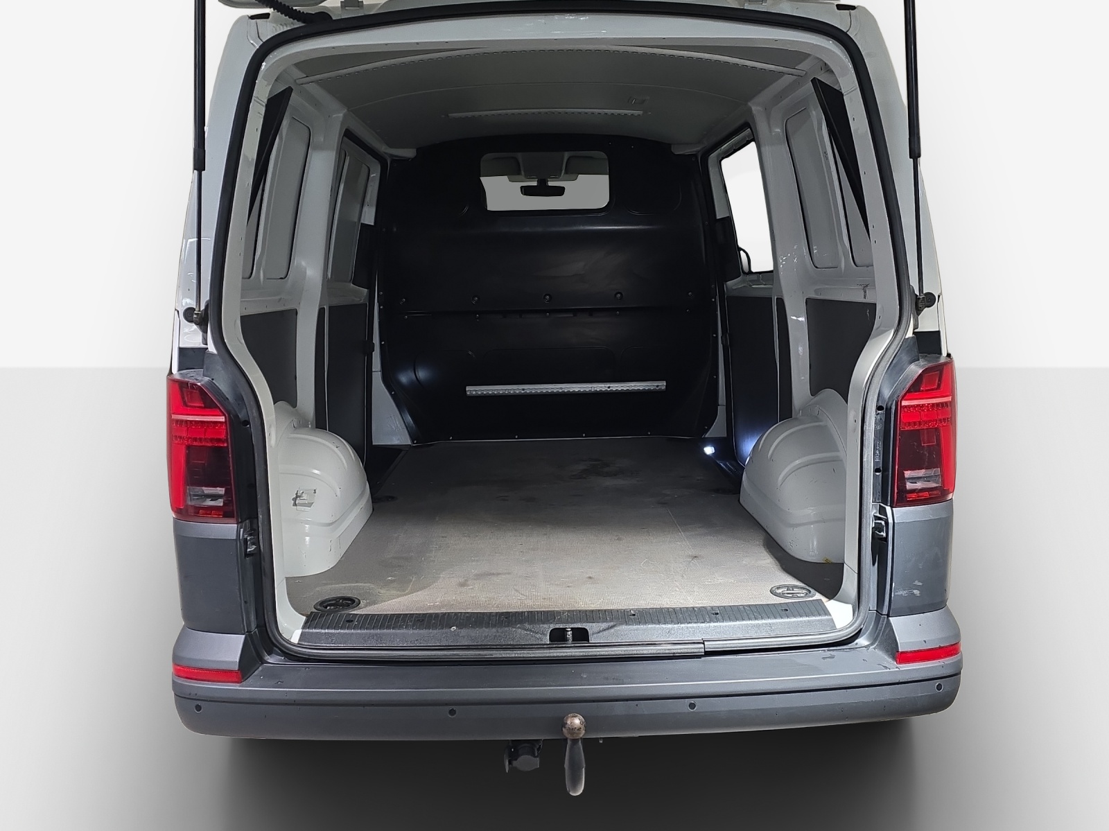 VW T6.1 2.0 TDI-image-12