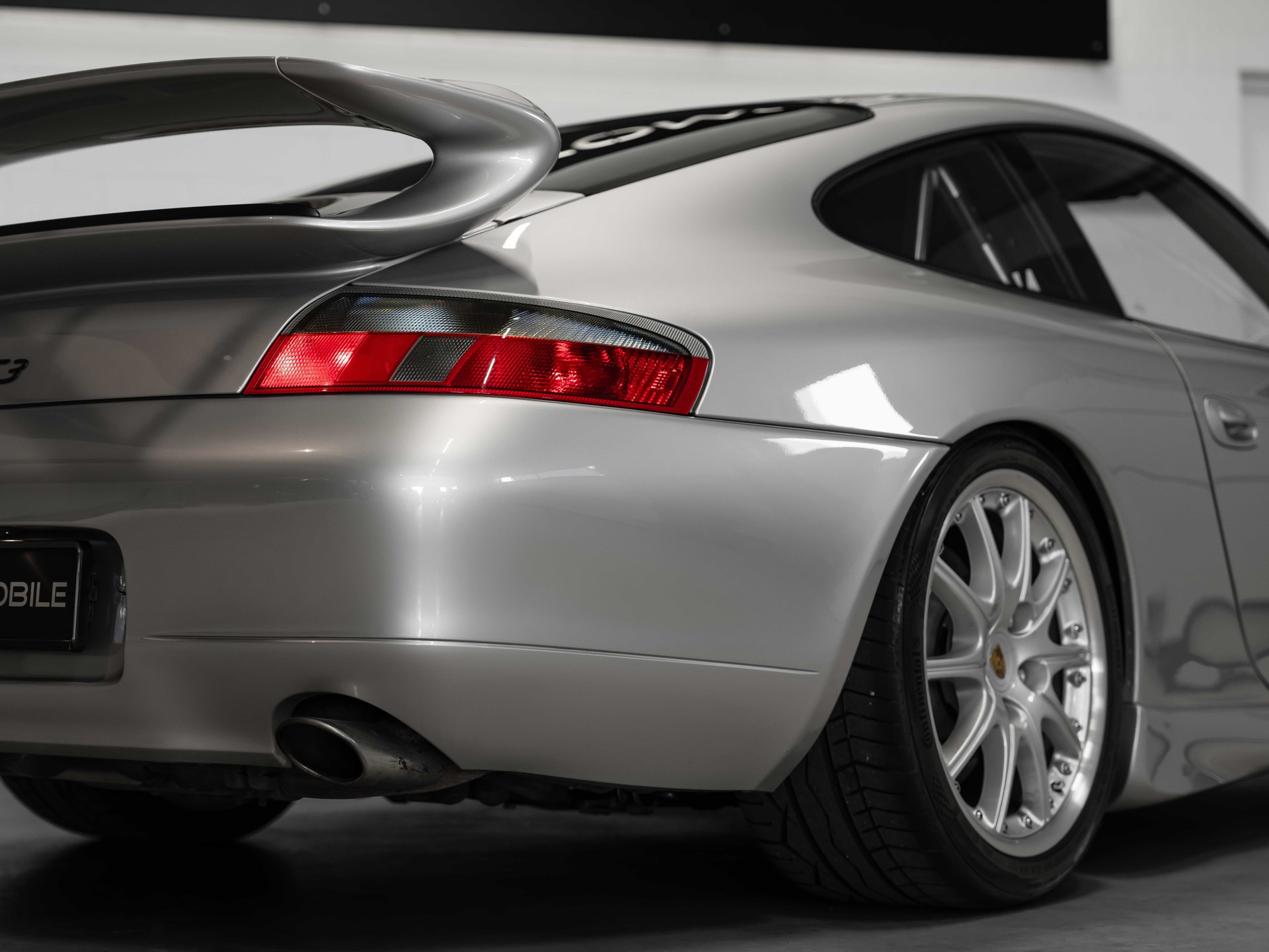 PORSCHE 911 GT3-image-25