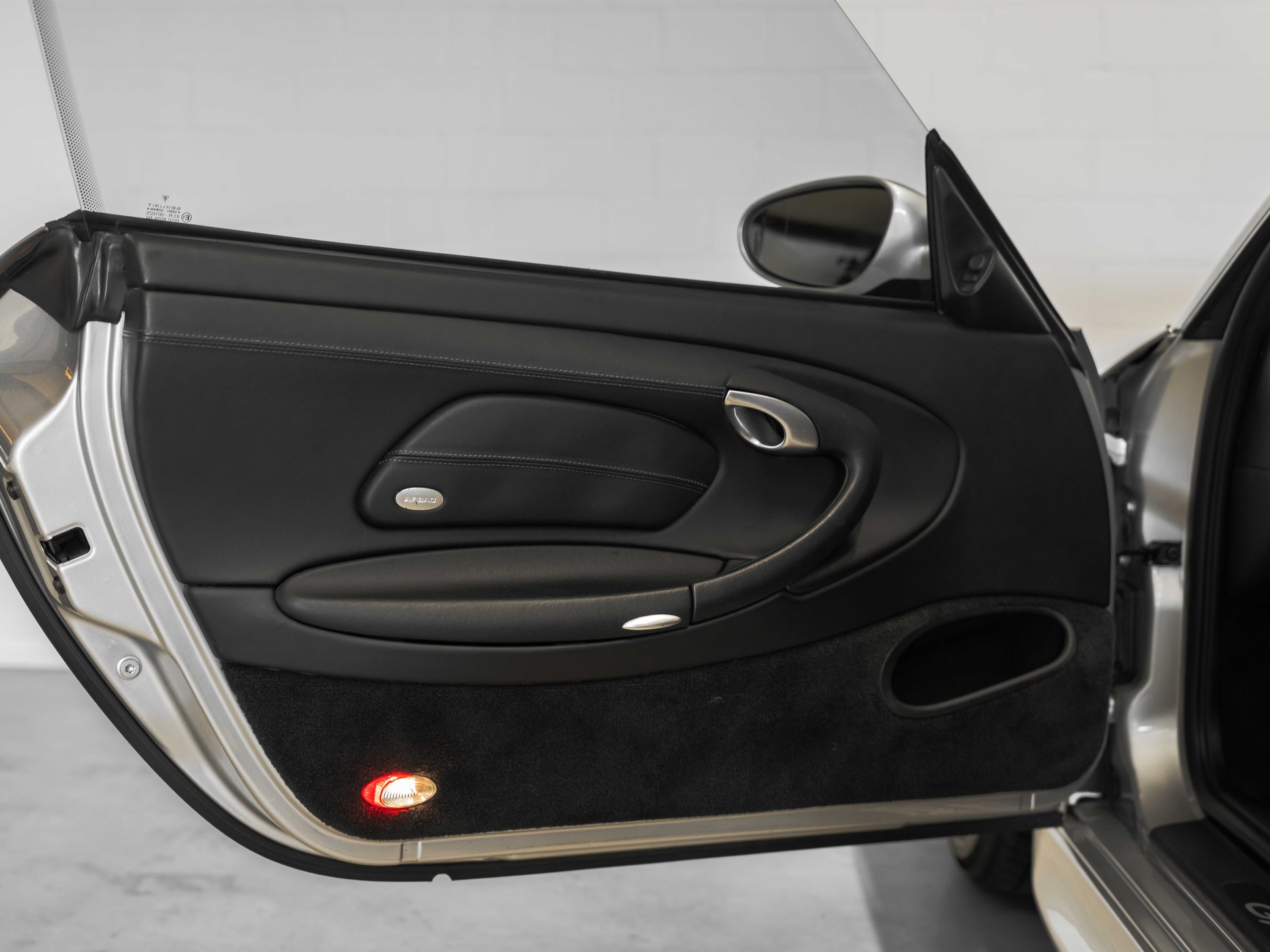 PORSCHE 911 GT3-image-31