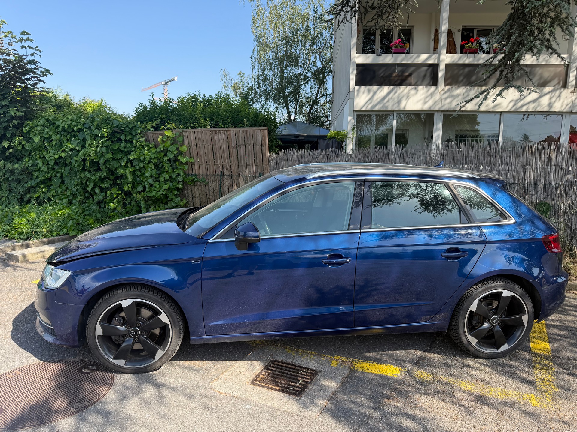 AUDI A3 Sportback 1.8 TFSI Ambiente quattro S-tronic-image-1