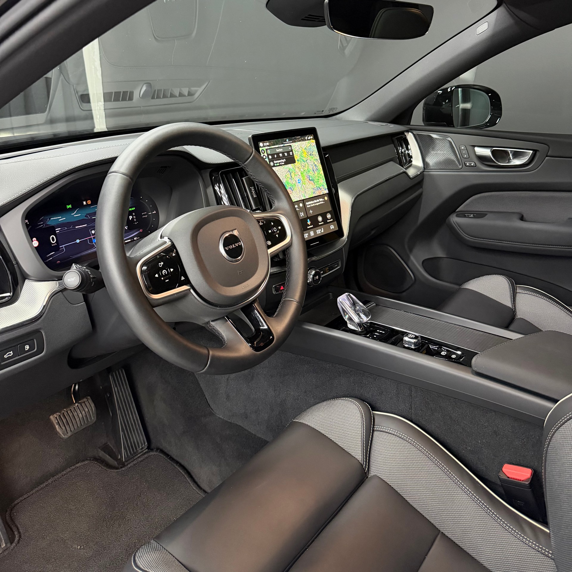 VOLVO XC60 T8 eAWD PluginHybrid Polestar Geartronic-image-9
