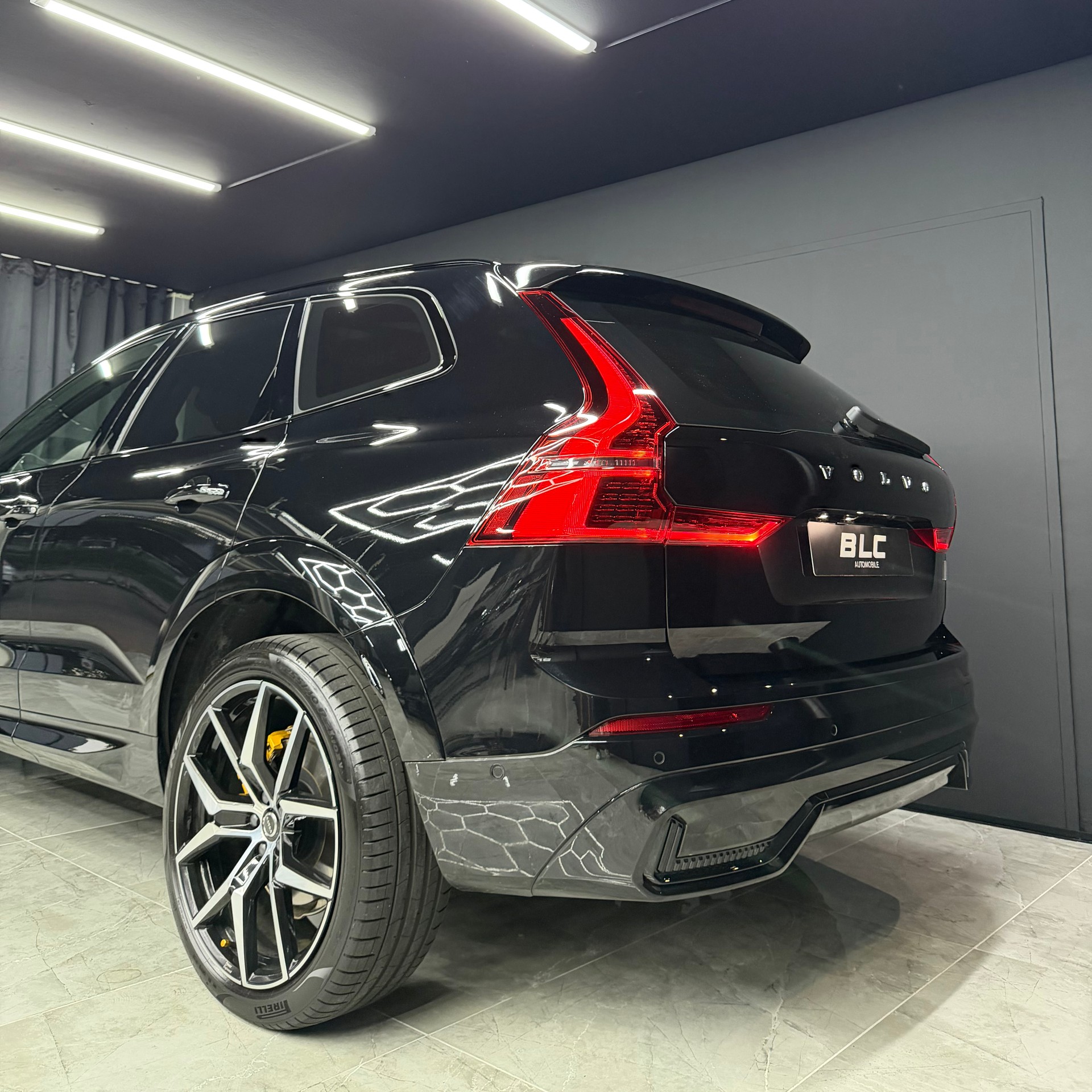 VOLVO XC60 T8 eAWD PluginHybrid Polestar Geartronic-image-6