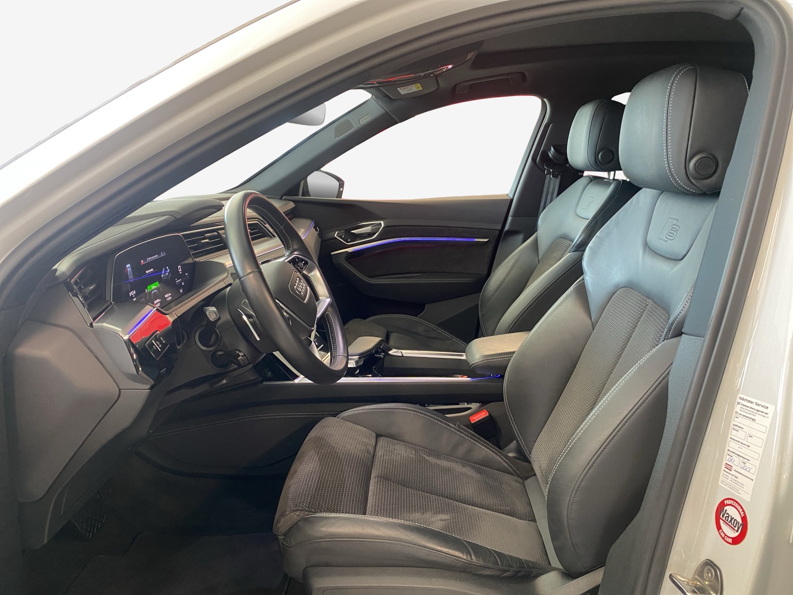 AUDI e-tron 55 Sportback S Line quattro-image-7