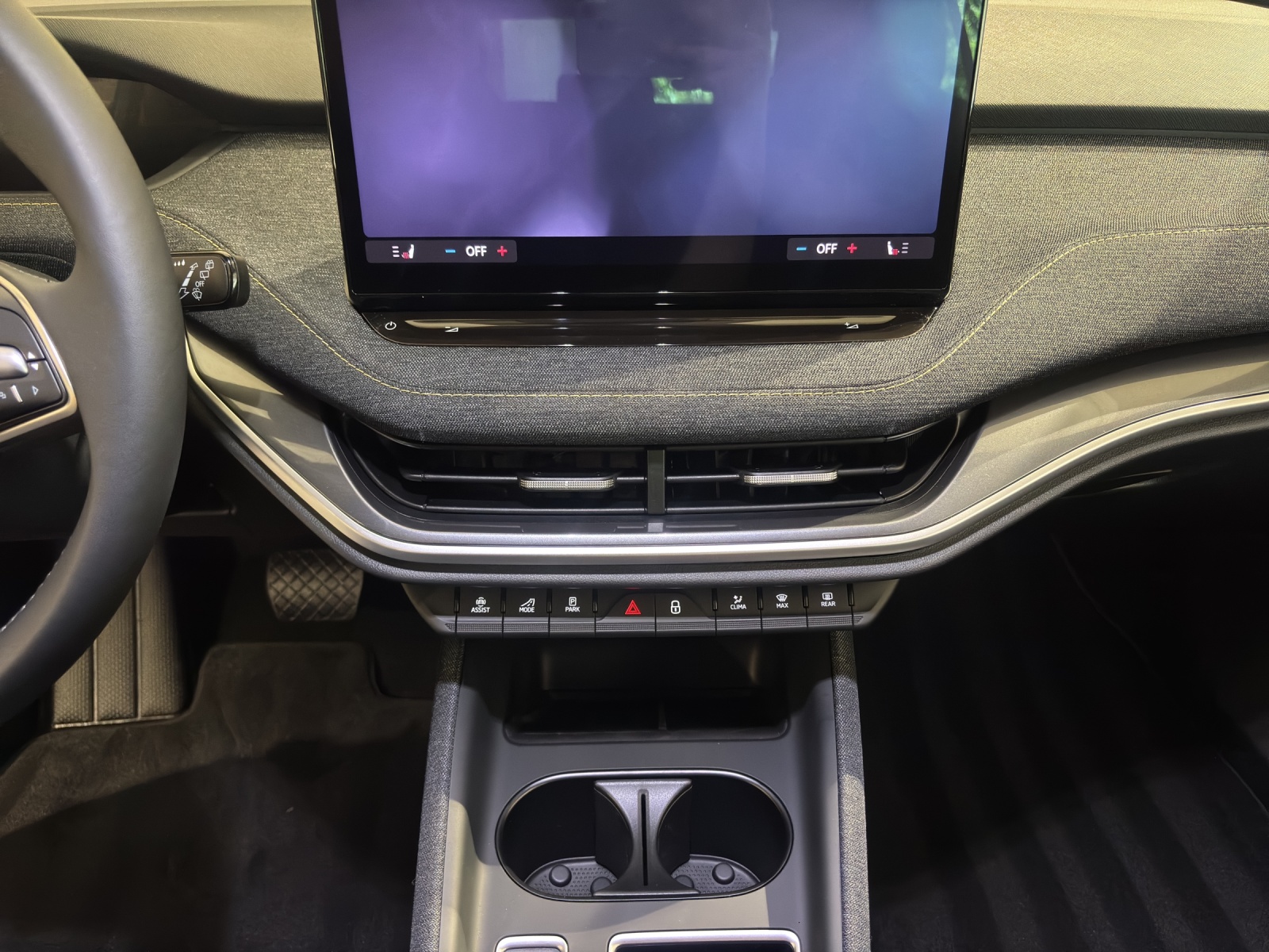 SKODA Elroq 85x 4x4-image-8