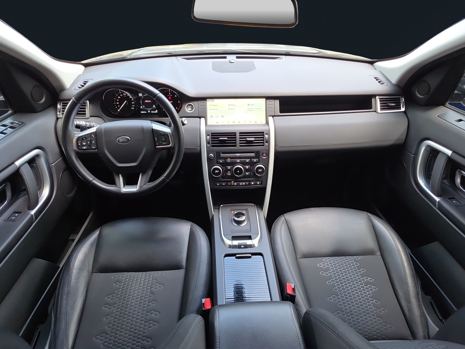 LAND ROVER Discovery Sport 2.0 TD4 SE AT9-image-8