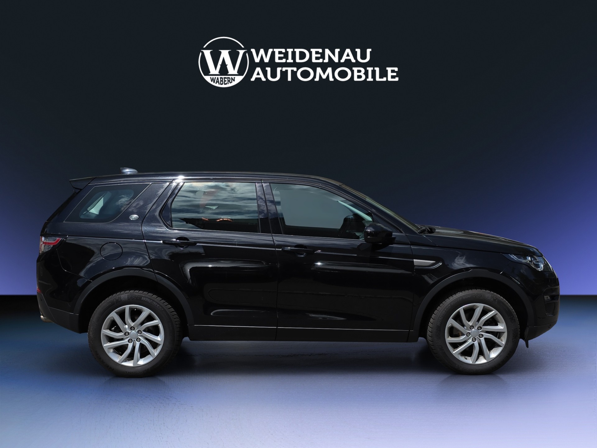 LAND ROVER Discovery Sport 2.0 TD4 SE AT9-image-6