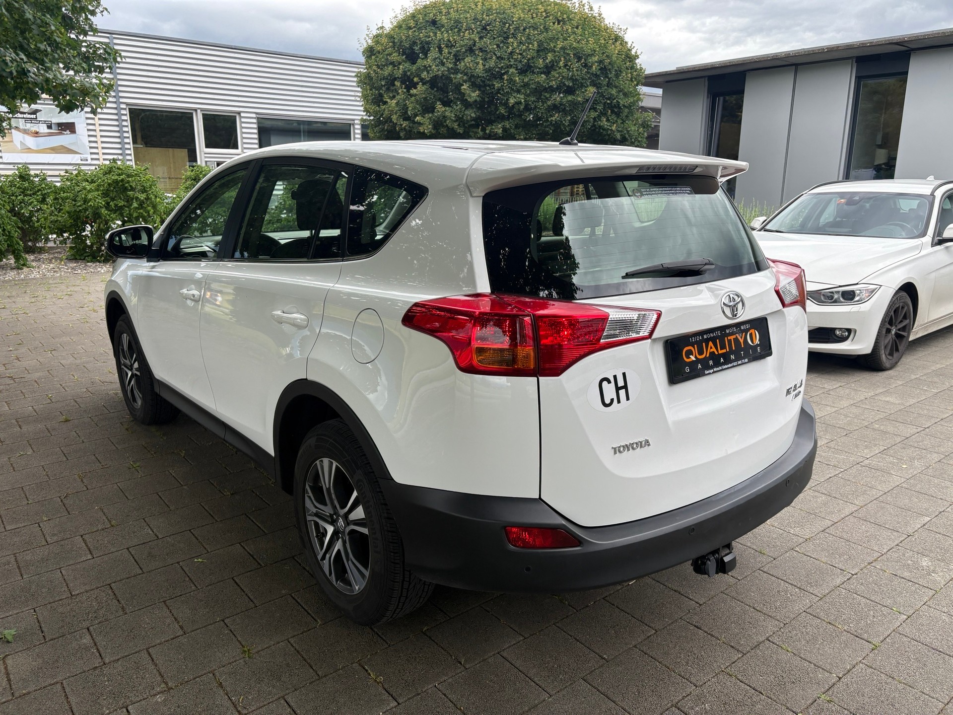 TOYOTA RAV-4 2.0 Luna Multidrive S-showroom-element-3
