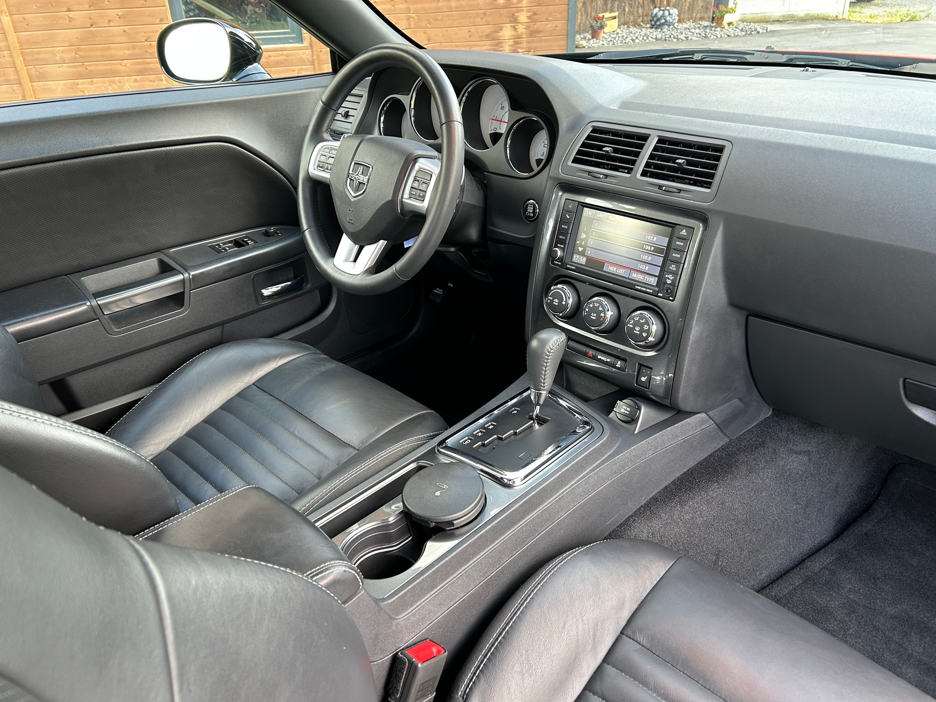 DODGE 3.6 V6 Rallye Redline-image-10
