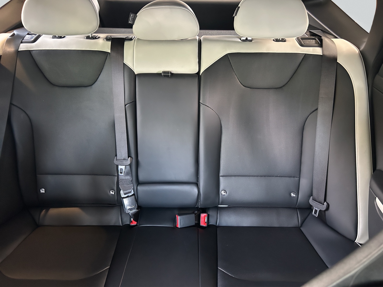 KIA K4 SW 1.6 T-GDi GT-Line-image-8