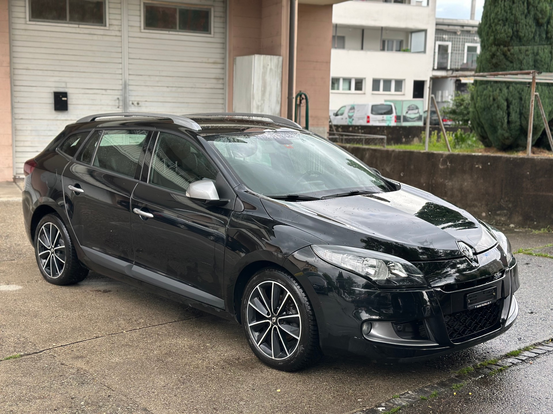 RENAULT Mégane Grandtour 1.5 dCi Expression EDC GT-line-image-1