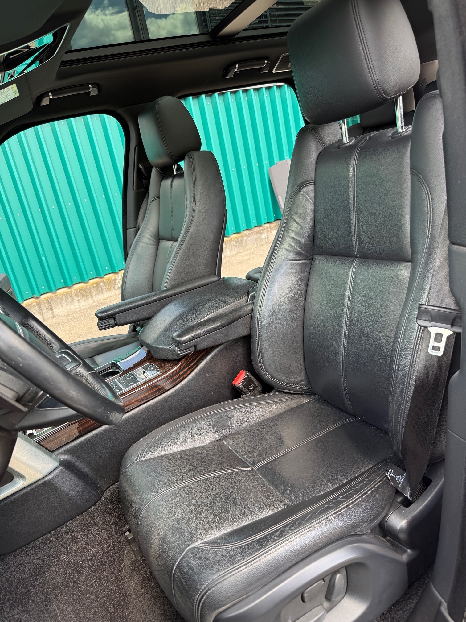 LAND ROVER Range Rover 3.0 TDV6 Vogue Automatic Direkt ab Eintausch zum Fixpreis-image-13