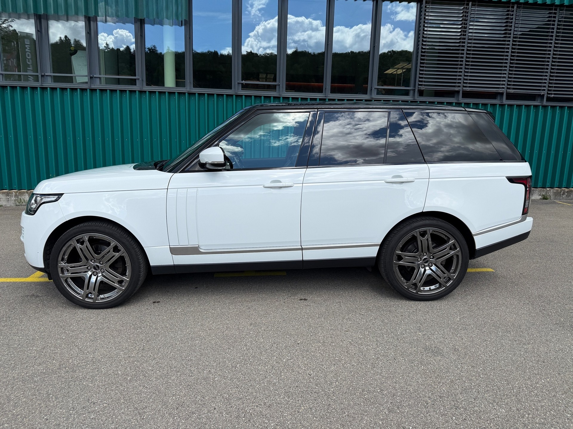 LAND ROVER Range Rover 3.0 TDV6 Vogue Automatic Direkt ab Eintausch zum Fixpreis-image-1
