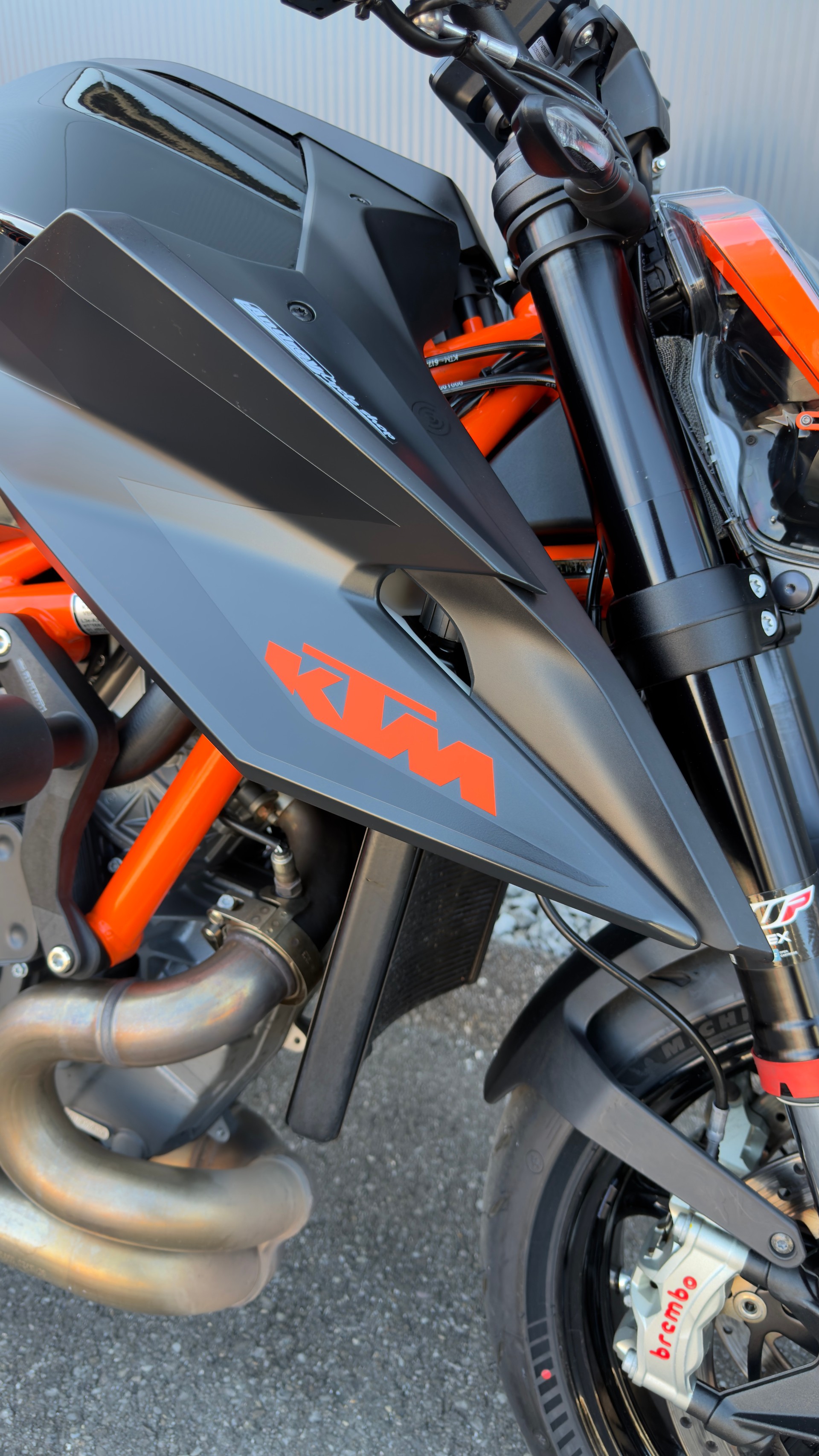 KTM 1290 Super Duke R-image-5
