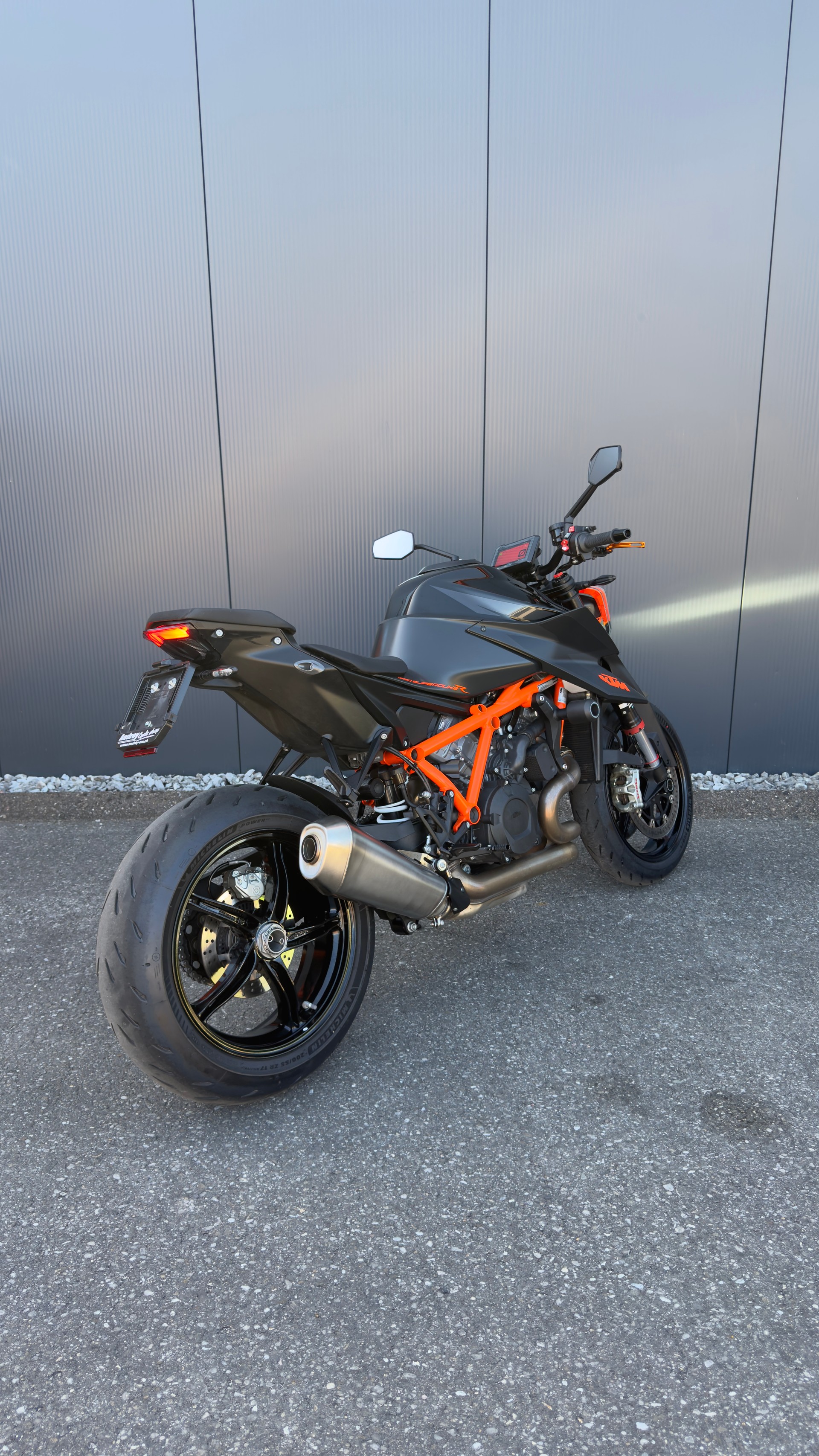 KTM 1290 Super Duke R-image-1