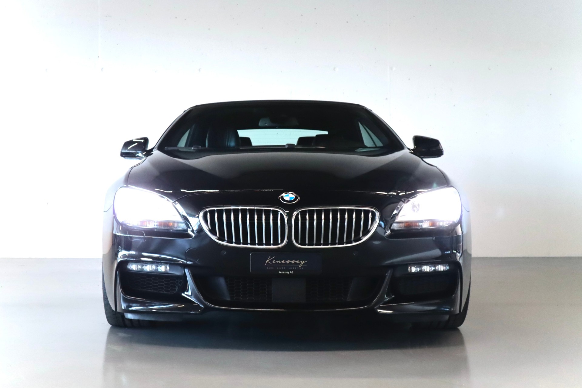 BMW 650i Cabrio-image-7