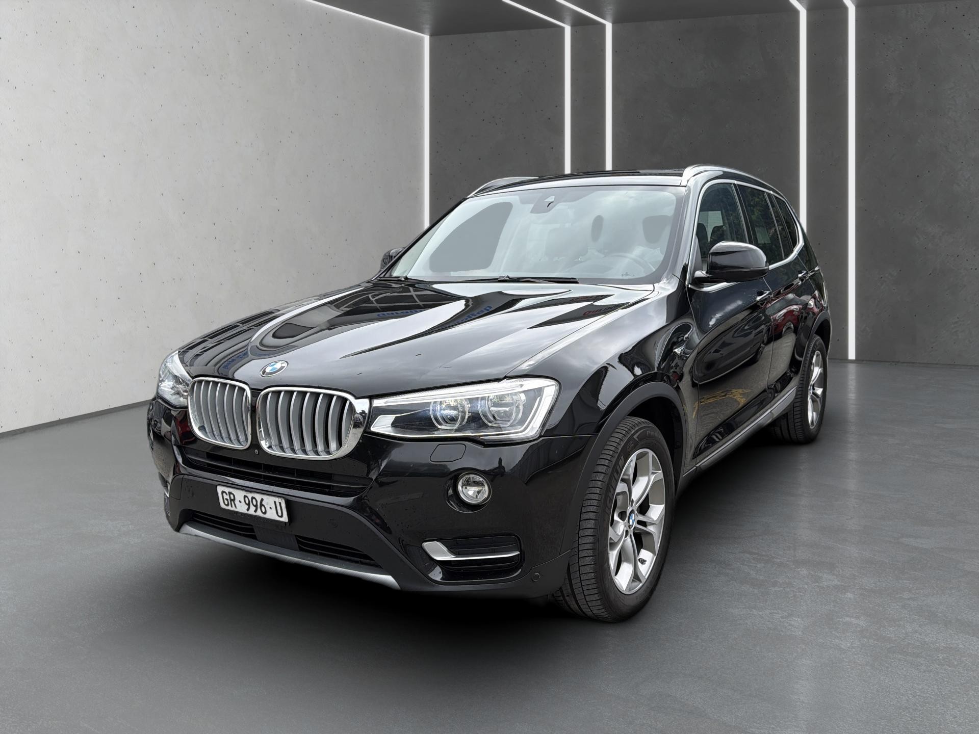 BMW X3 xDrive 20d xLine Steptronic-showroom-element-2