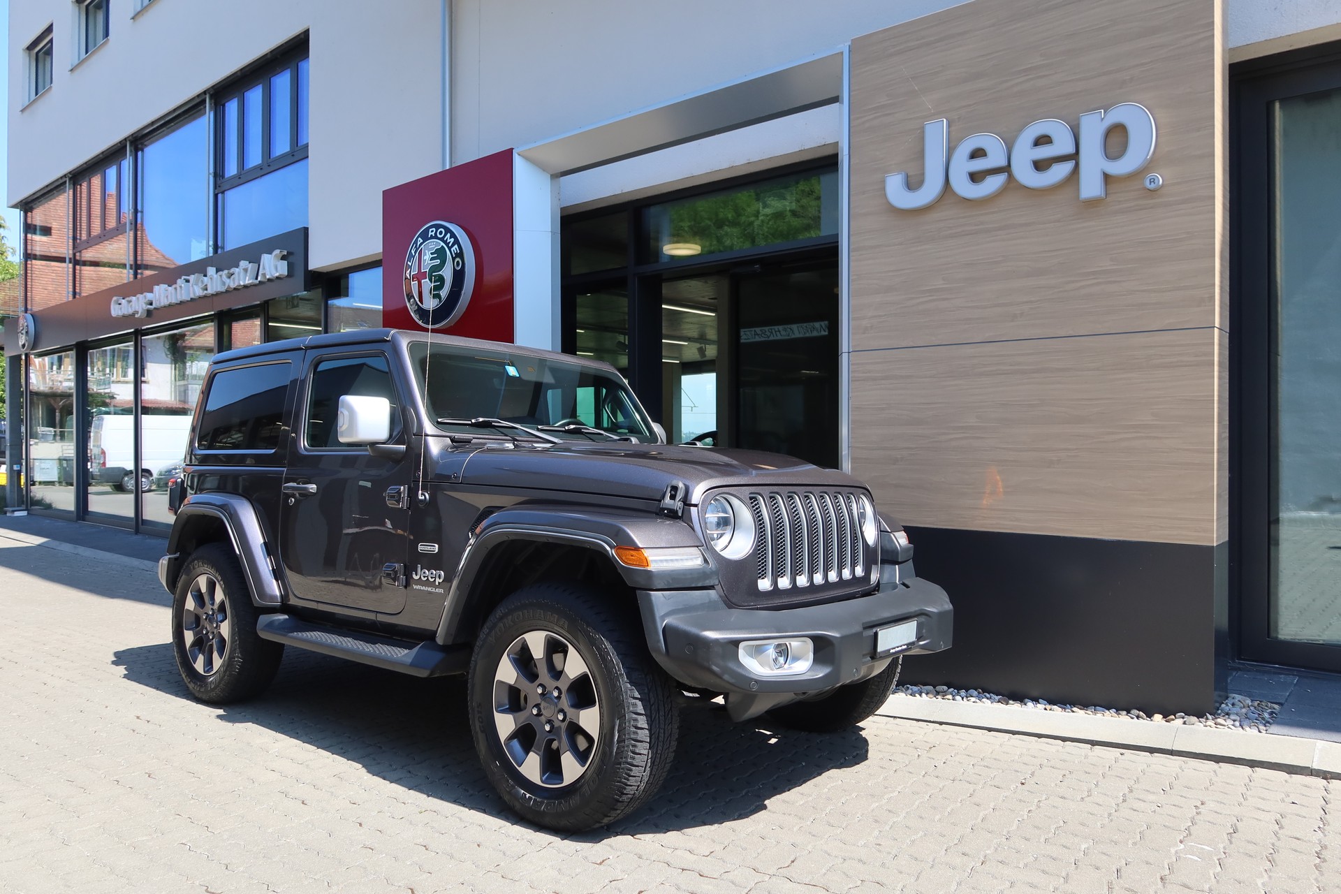 JEEP Wrangler 2.2MJ Sahara Automatic-image-1