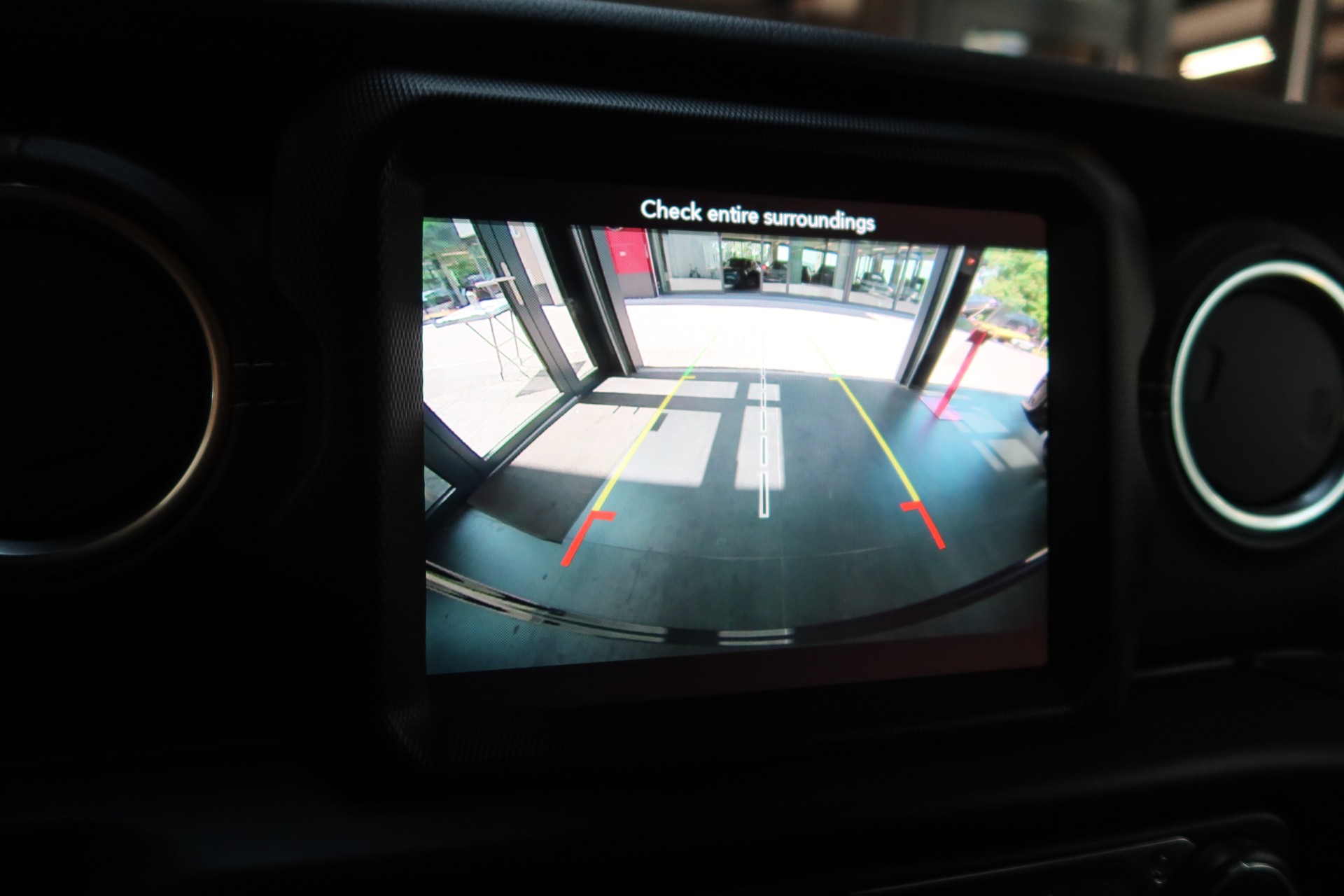 JEEP Wrangler 2.2MJ Sahara Automatic-image-15