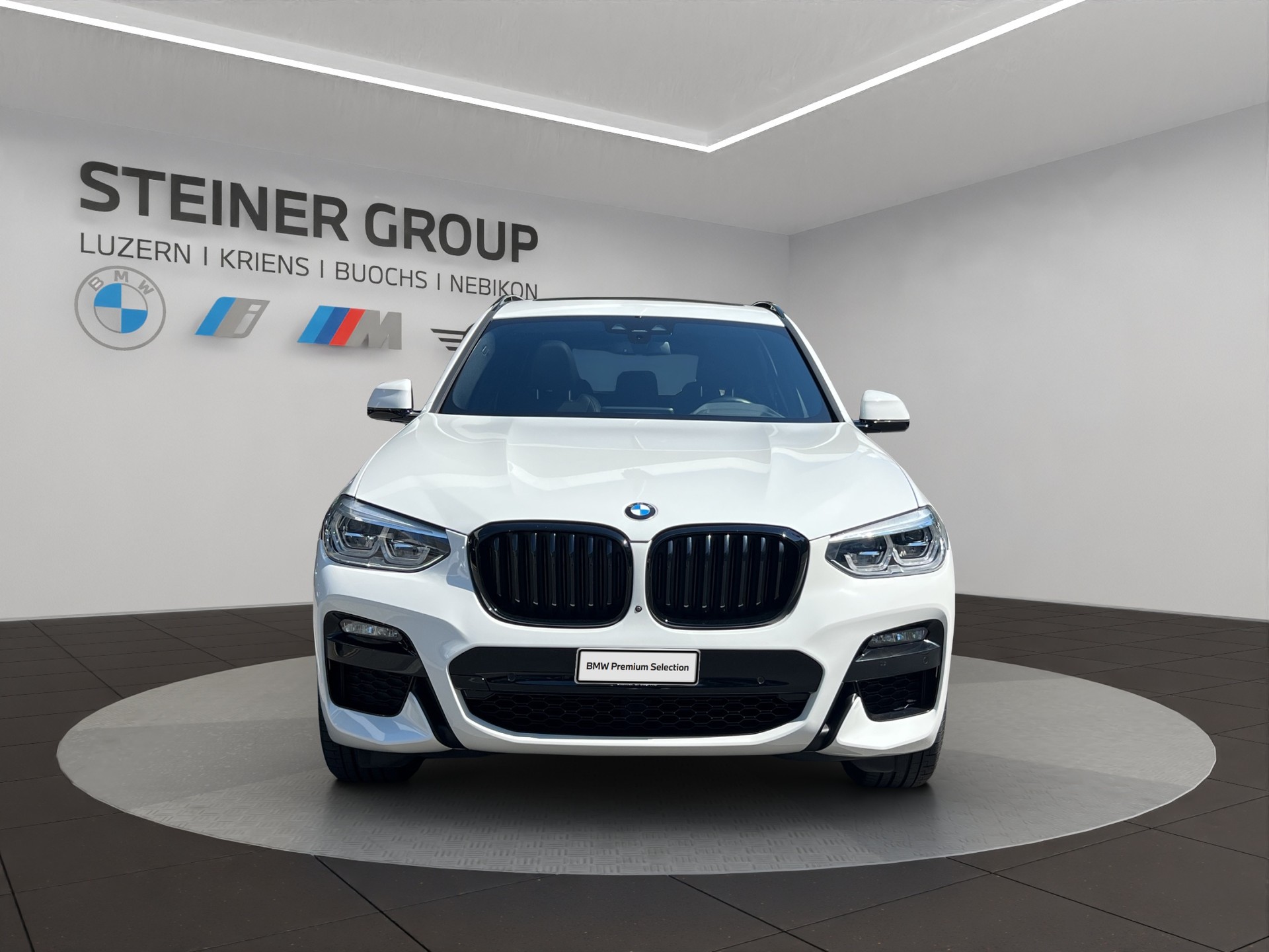BMW X3 xDrive 30e Pure M Sport-showroom-element-2