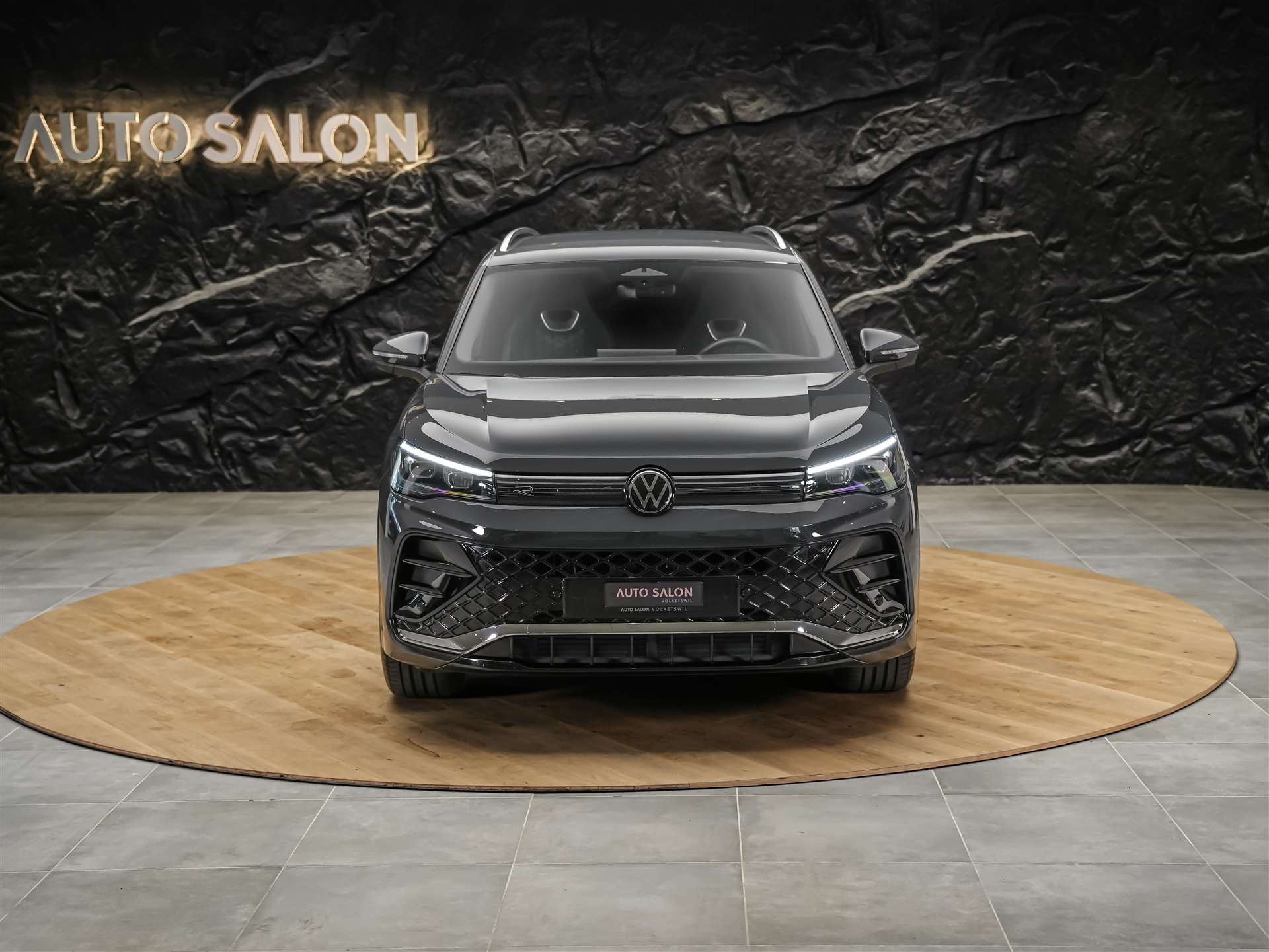 VW Tiguan 1.5 TSI evo2 mHEV R-Line DSG *Head Up*Abstandsregler*Sitzheizung*-image-7