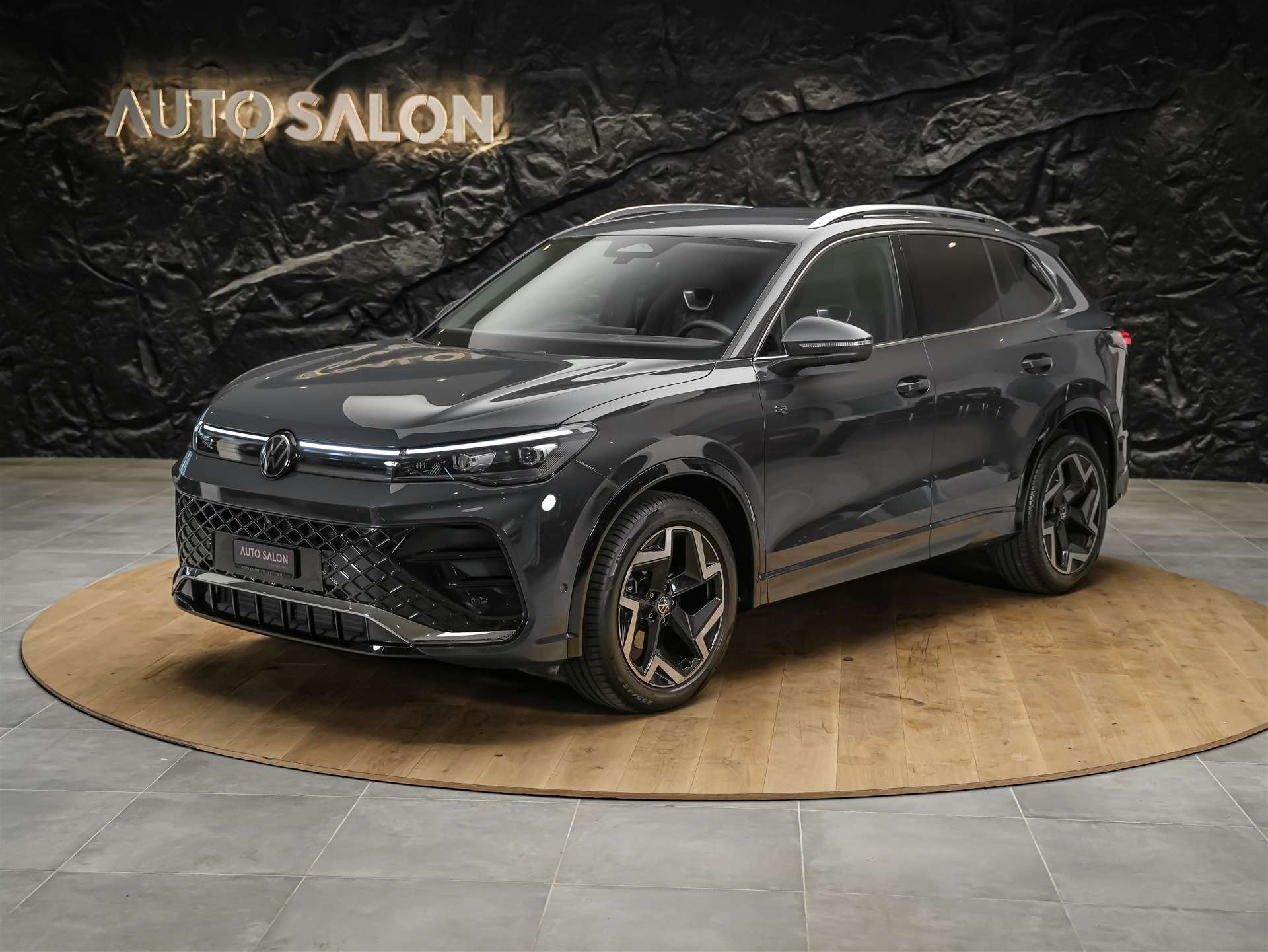 VW Tiguan 1.5 TSI evo2 mHEV R-Line DSG *Head Up*Abstandsregler*Sitzheizung*-showroom-element-1