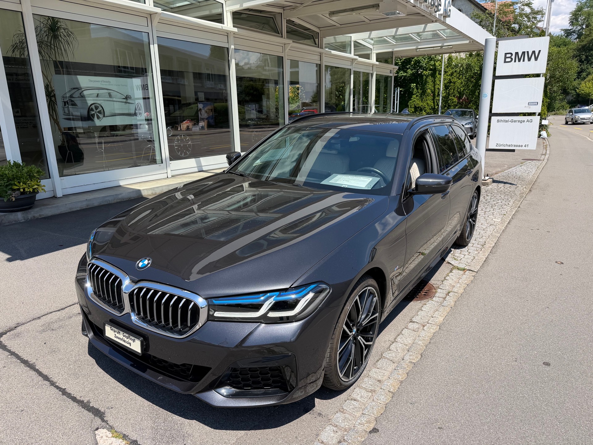 BMW 540d xDrive 48V Touring M Sport Steptronic