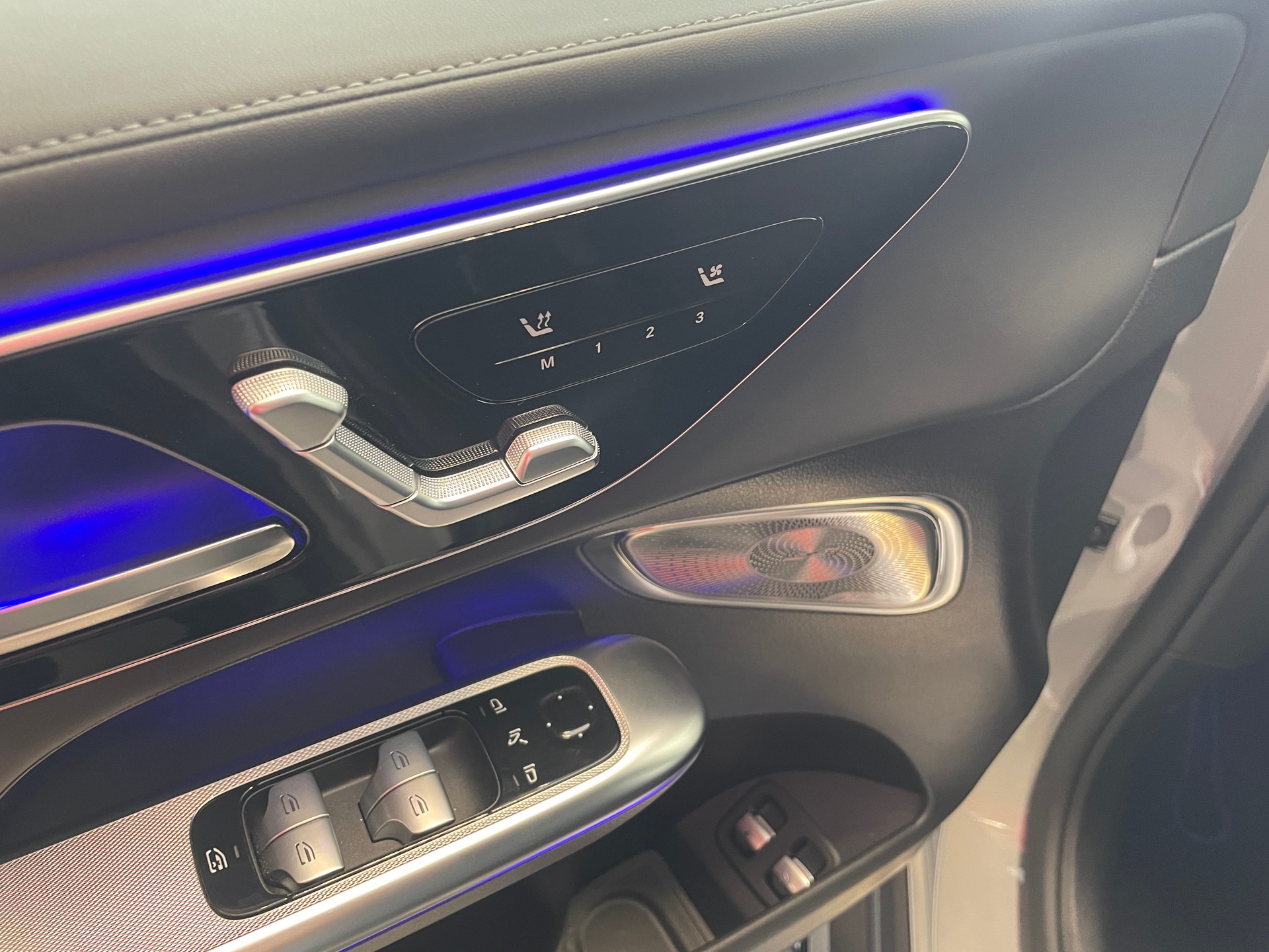 MERCEDES-BENZ GLC Coupé 63 S e AMG Executive Edition 4Matic 9G-Tronic-image-14