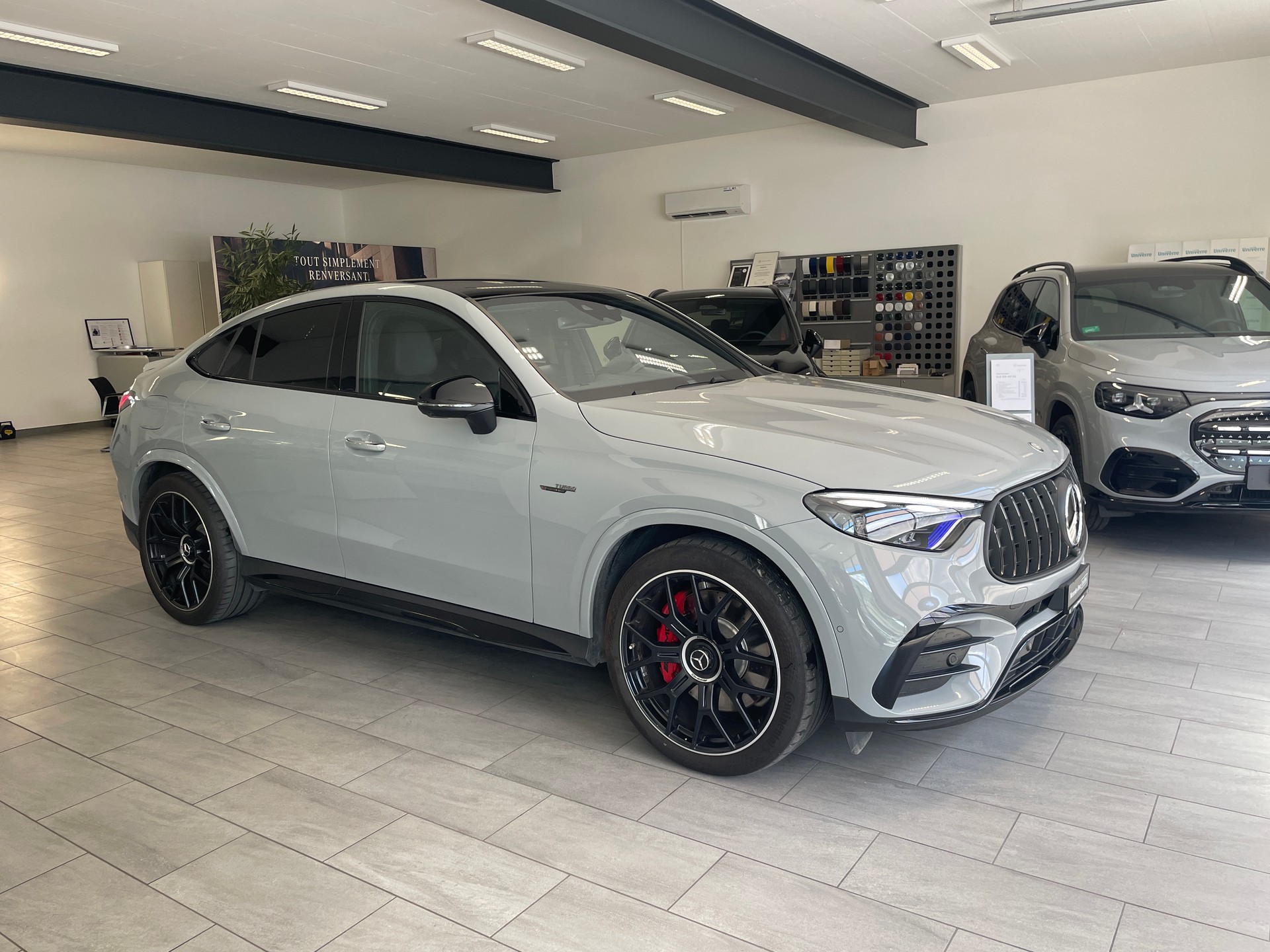 MERCEDES-BENZ GLC Coupé 63 S e AMG Executive Edition 4Matic 9G-Tronic-showroom-element-3
