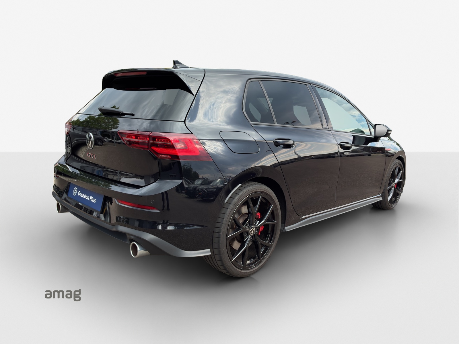 VW Golf 2.0 TSI GTI DSG-image-4