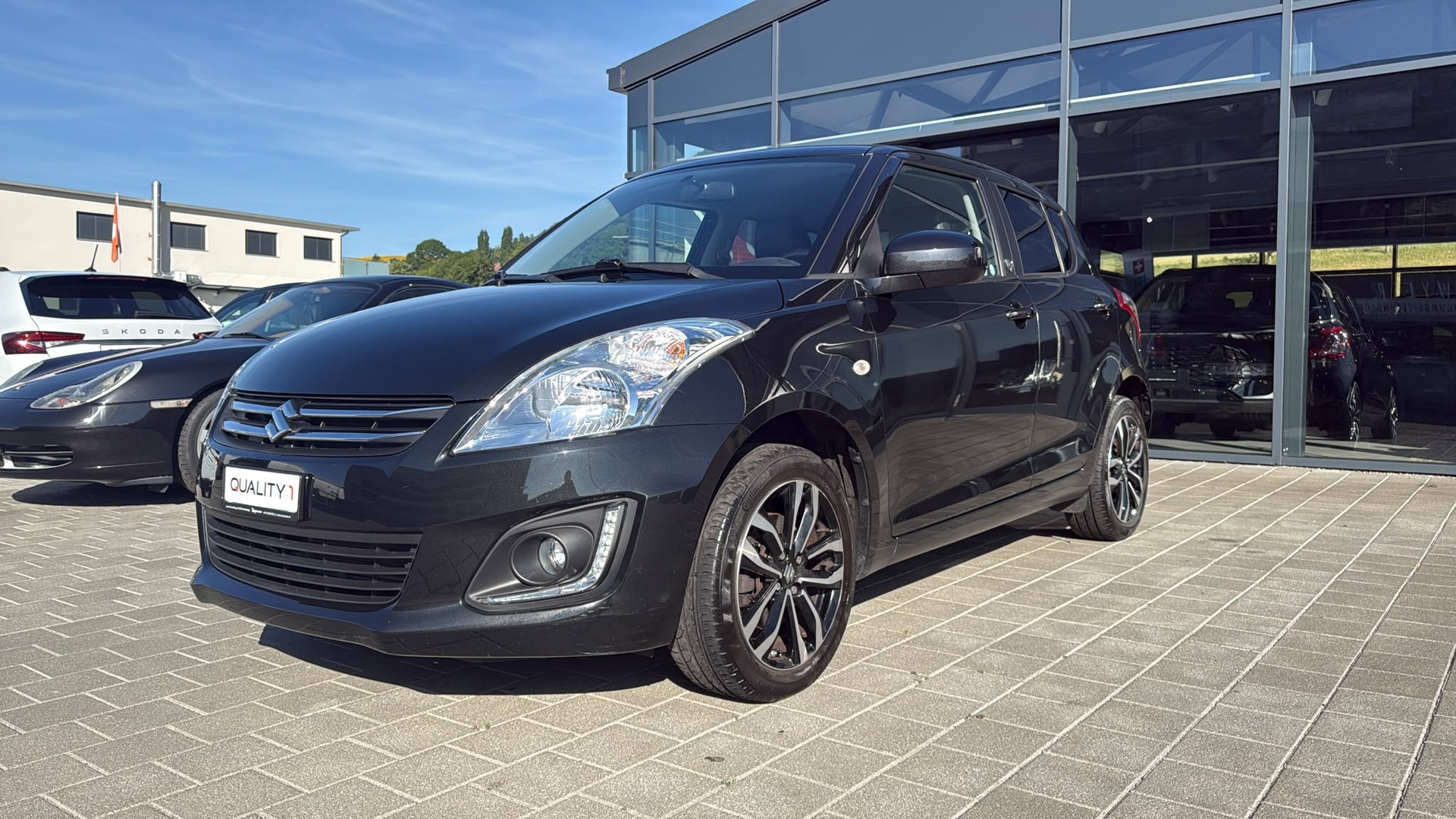 SUZUKI Swift 1.2i 16V Sergio Cellano 4x4-showroom-element-1