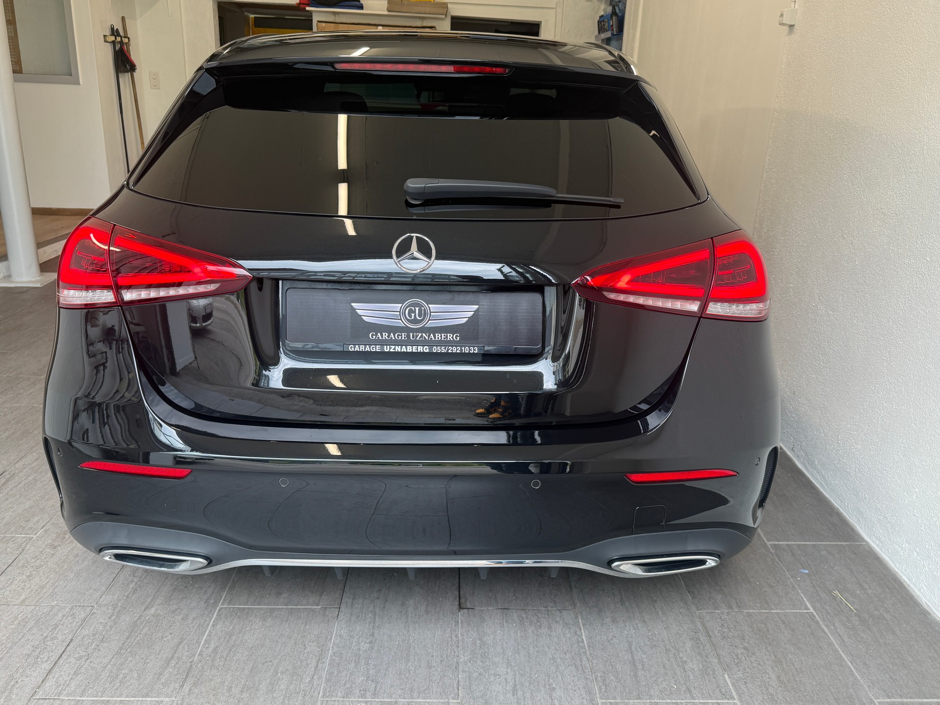 MERCEDES-BENZ A 250 4Matic AMG Line 4Matic 7G-DCT Ab 350.- pro Monat Sitzbelüftung uvm-showroom-element-3