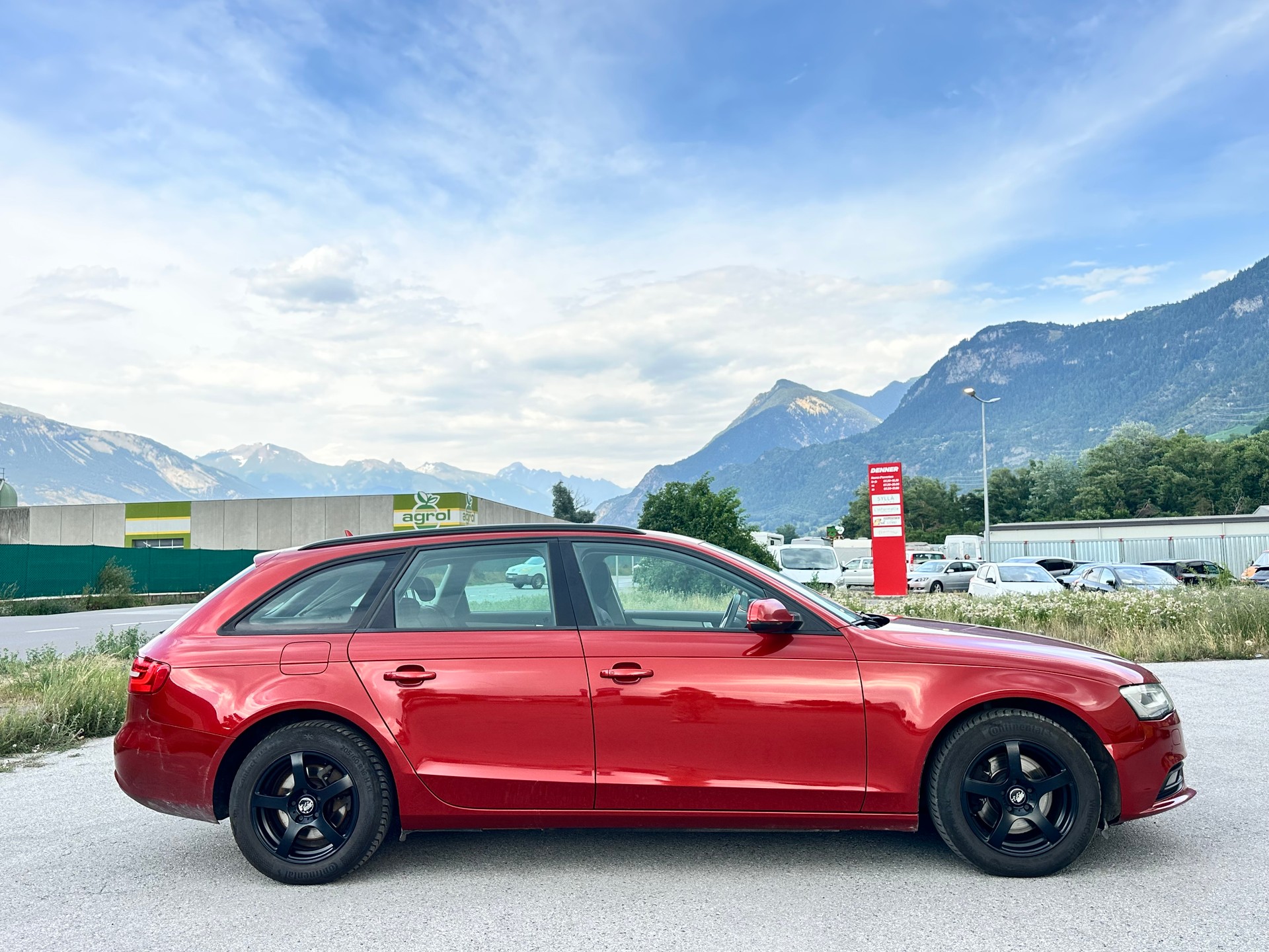 AUDI A4 Avant 2.0 TDI quattro-image-4