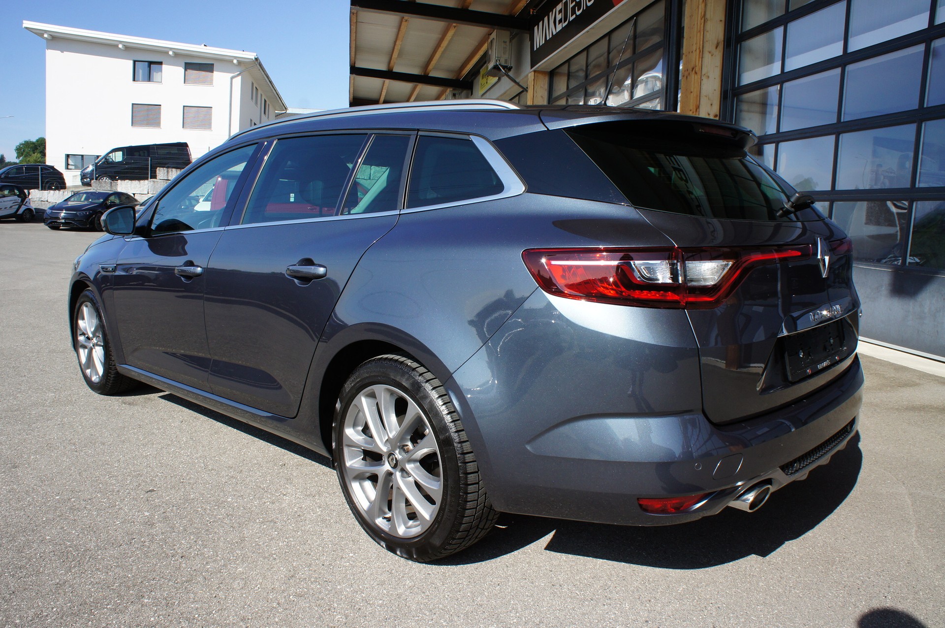 RENAULT Mégane Grandtour 1.3 16V Turbo GT Line EDC-showroom-element-2