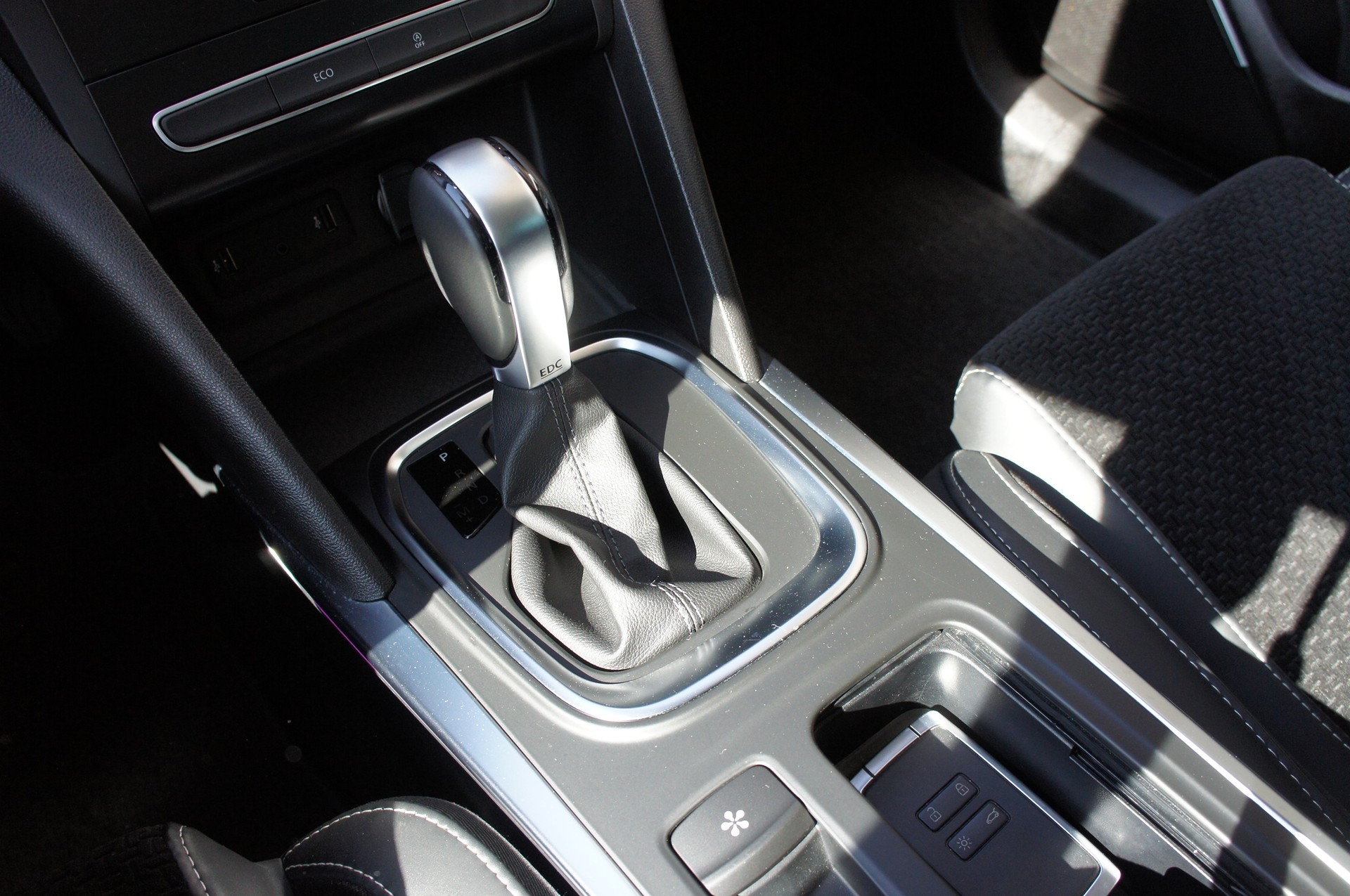 RENAULT Mégane Grandtour 1.3 16V Turbo GT Line EDC-image-13