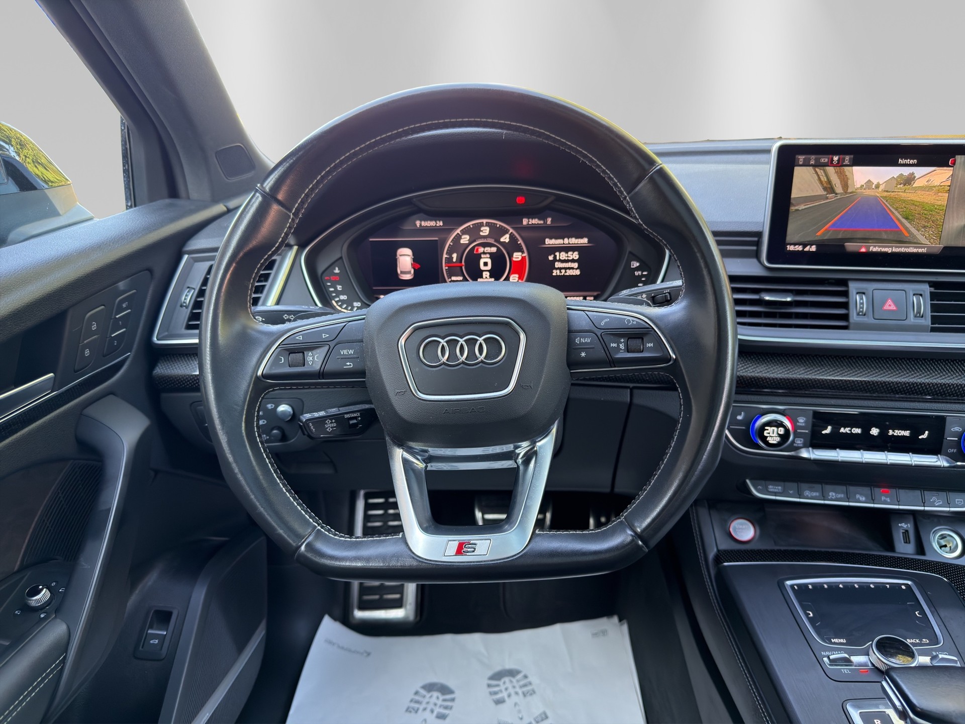 AUDI SQ5 TDI quattro tiptronic-image-11