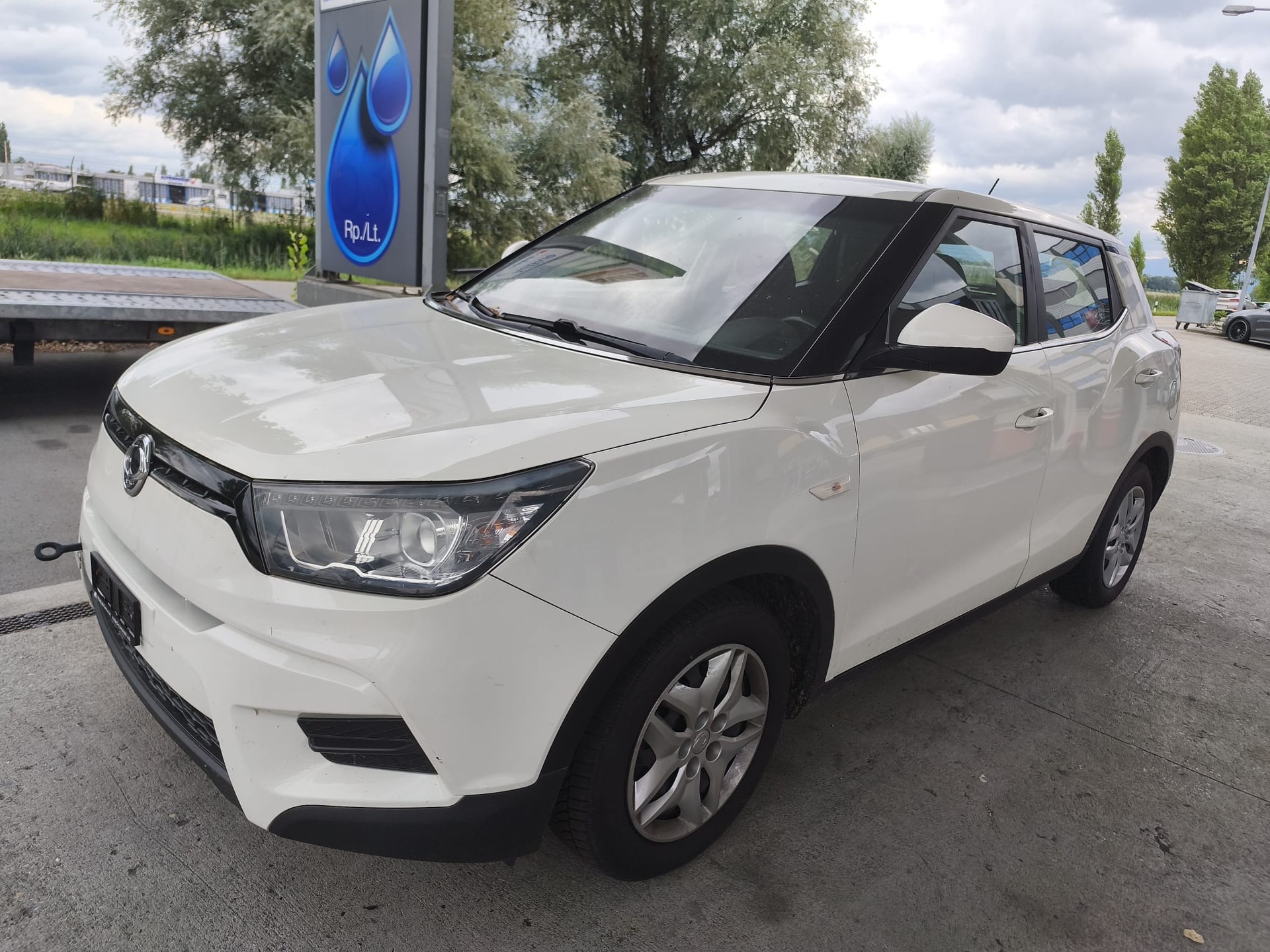KGM-SsangYong Tivoli 1.6 eXDi Cityscape 4WD-showroom-element-1