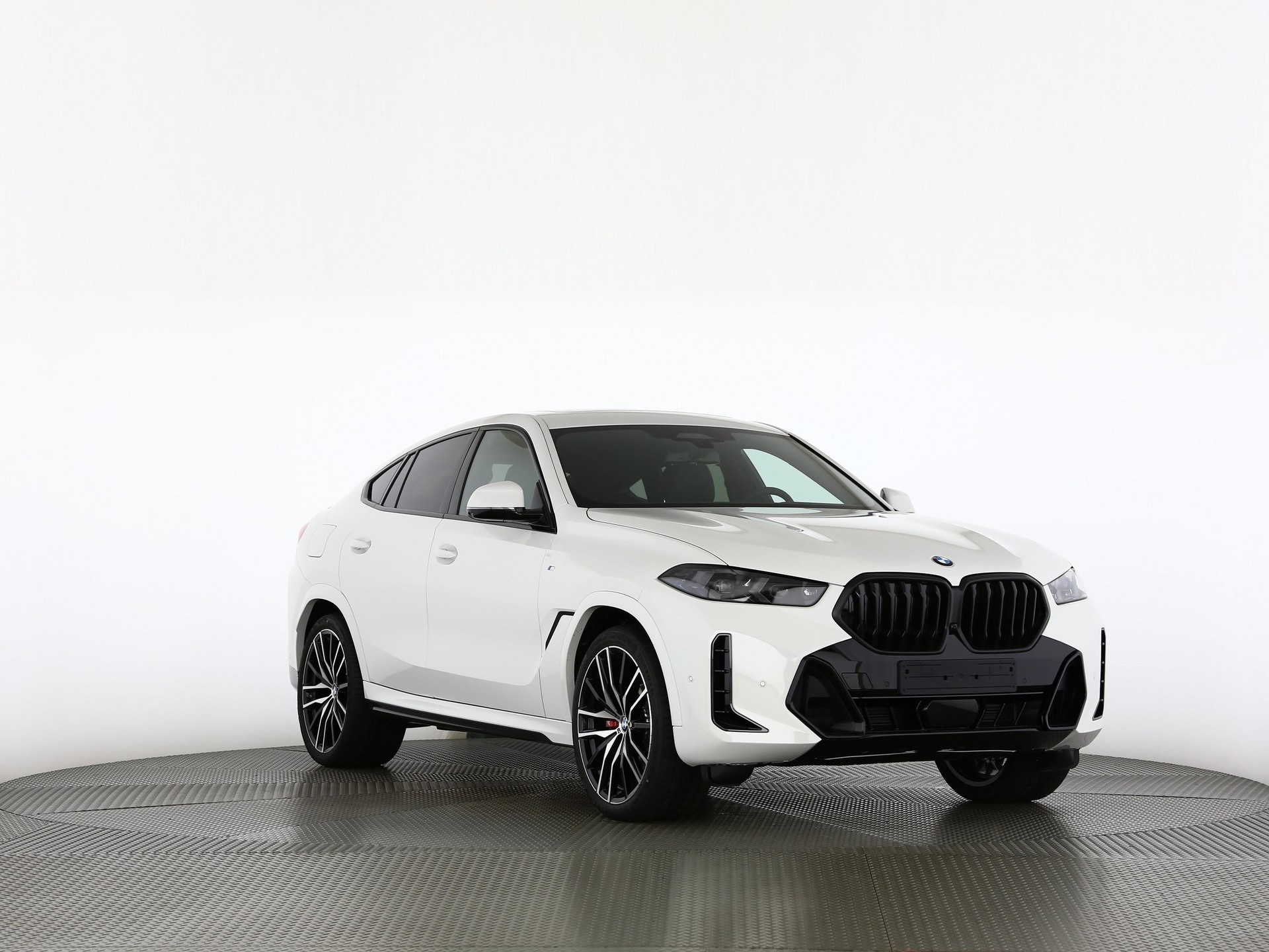 BMW X6 40d xDrive-image-27