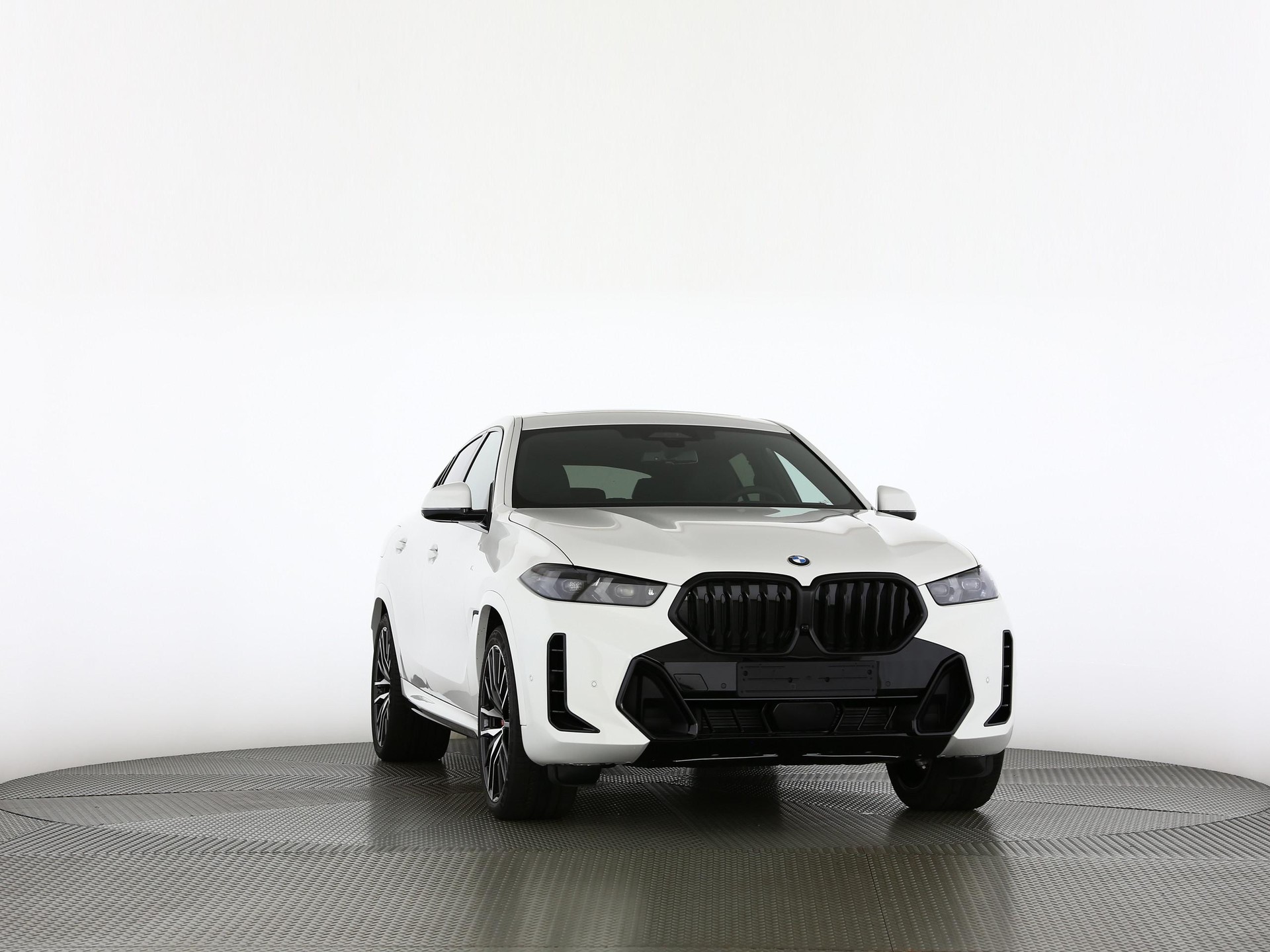 BMW X6 40d xDrive-image-28