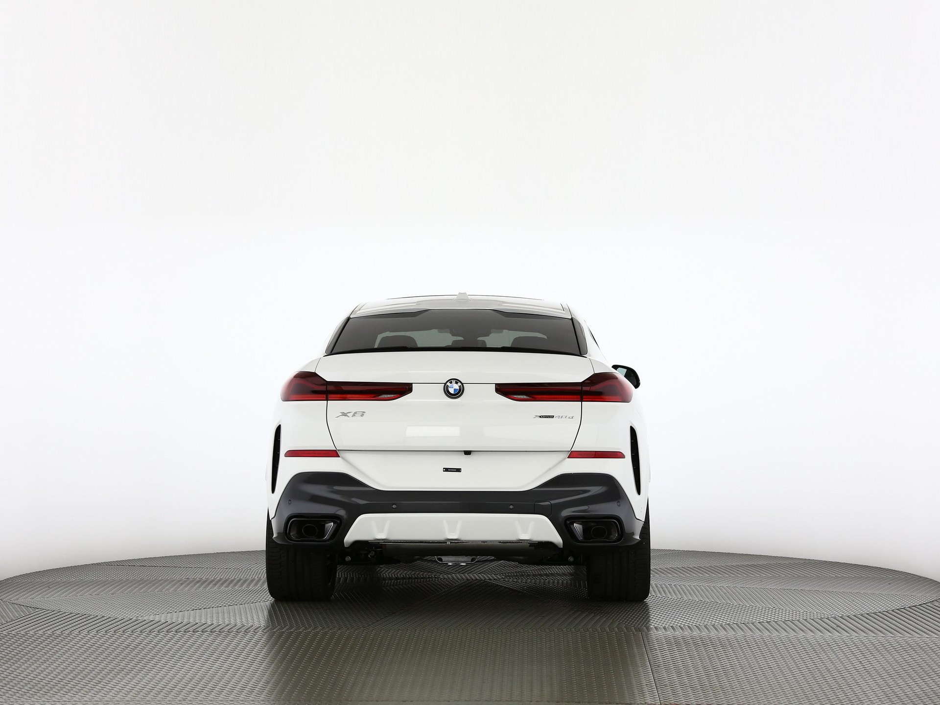 BMW X6 40d xDrive-image-16